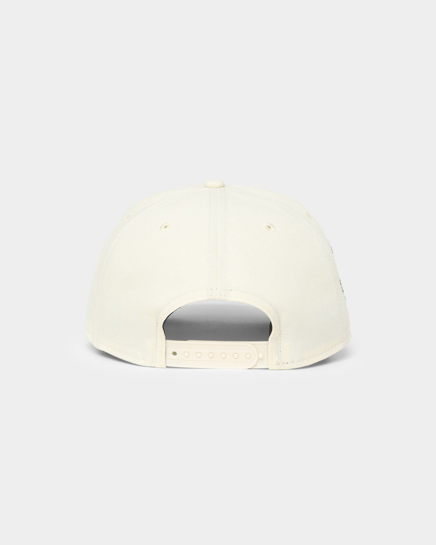 New Era Atlanta Braves 1995 'Off White World Series Side Patch' Old Golfer Snapback Chrome White