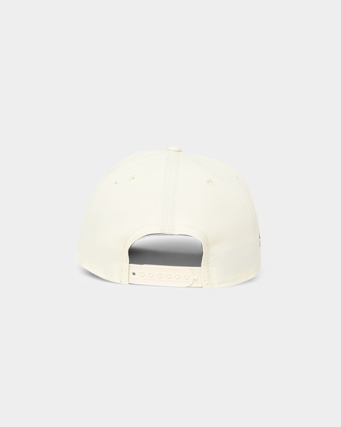 New Era Boston Red Sox 2004 'Off White World Series Side Patch' Old Golfer Snapback Chrome White