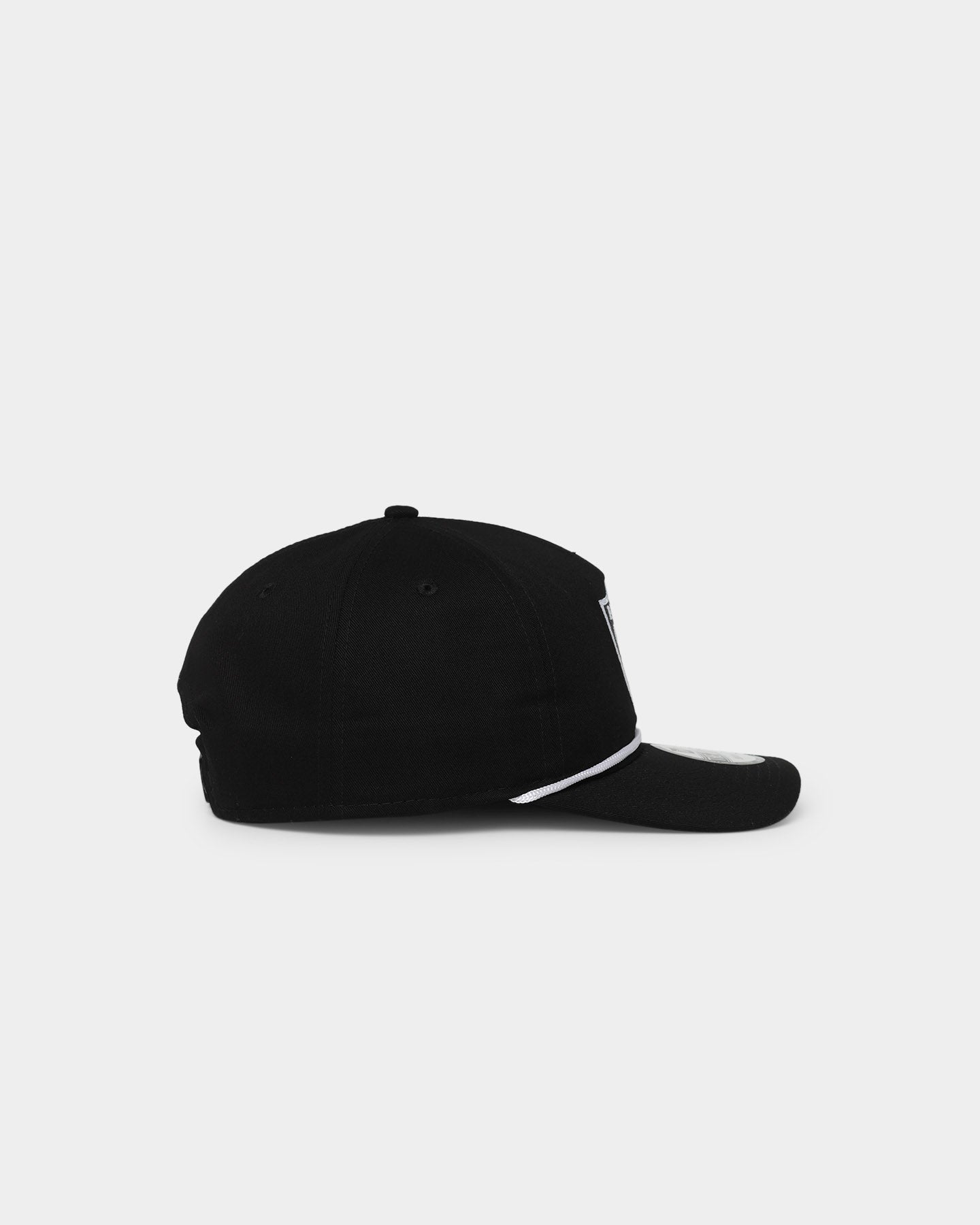 New Era Las Vegas Raiders 'The Rope' Old Golfer Snapback Team Colours