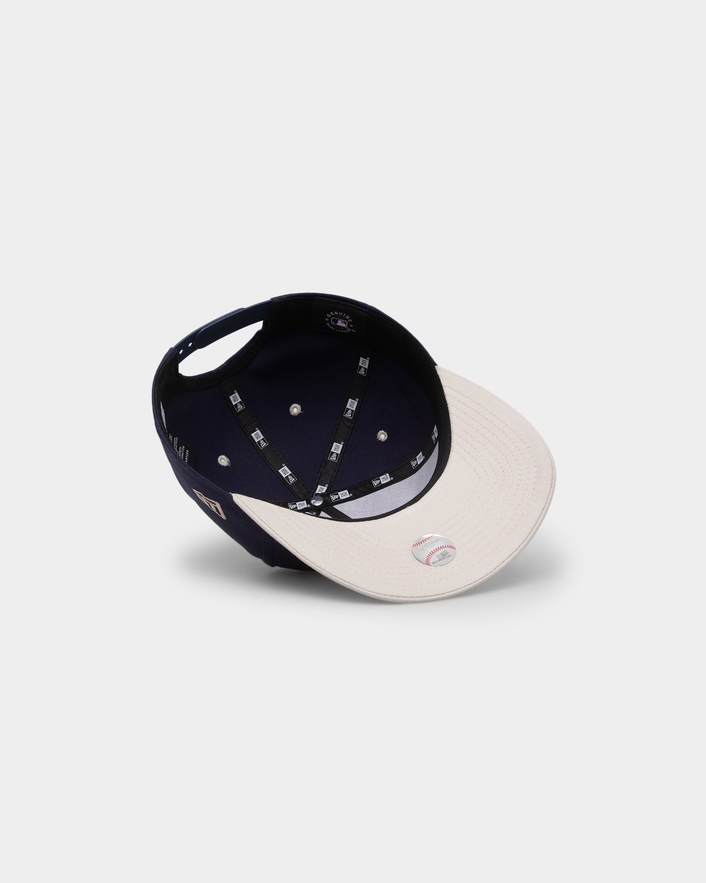 New Era New York Yankees Old Golfer Snapback Navy/Stone
