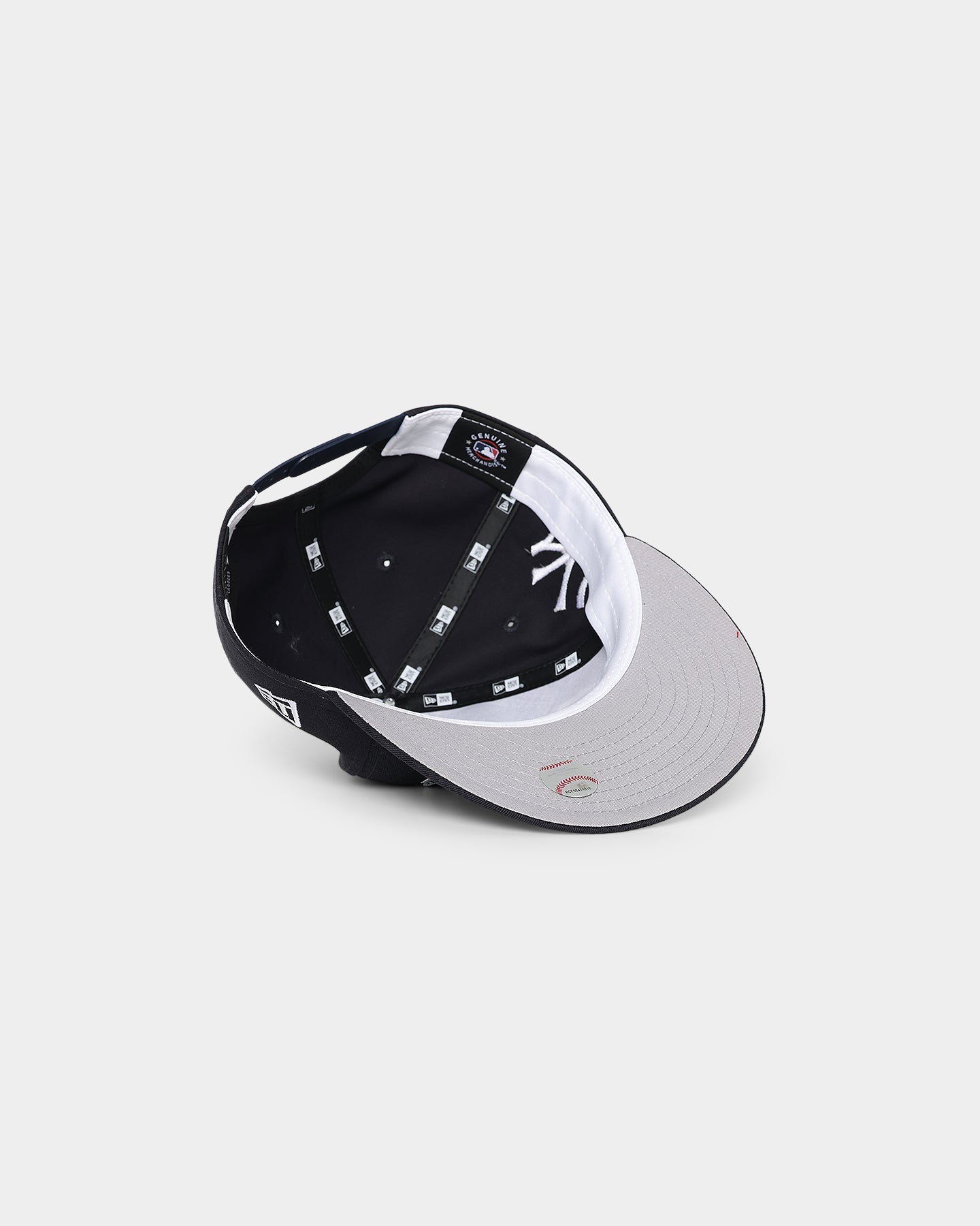 New Era New York Yankees 'Classic Spellout' The Golfer Snapback Original Team Colours