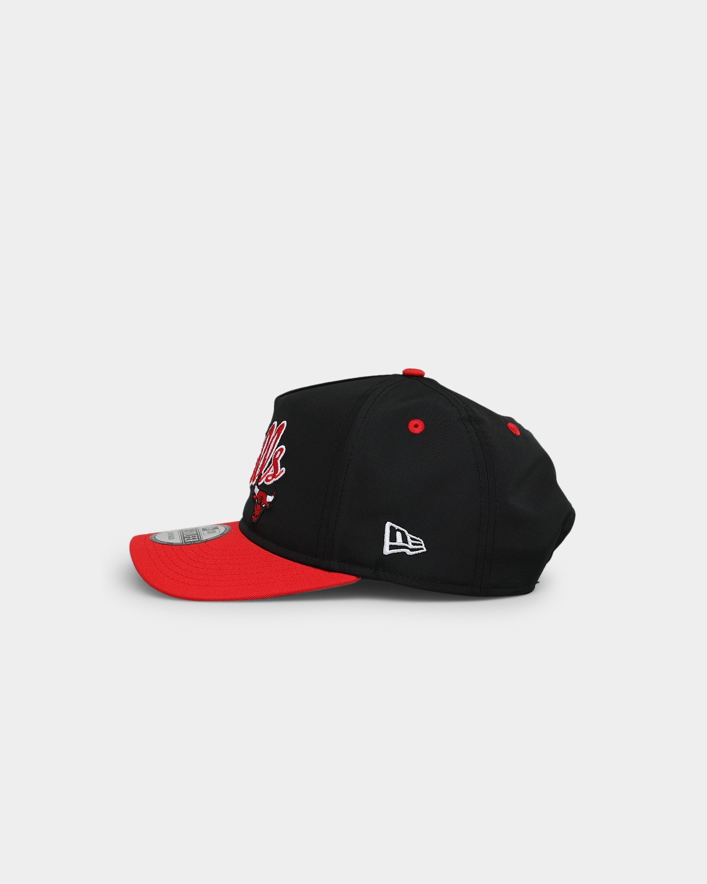 New Era Chicago Bulls '2Tone Team Script' Golfer Snapback Original Team Colours