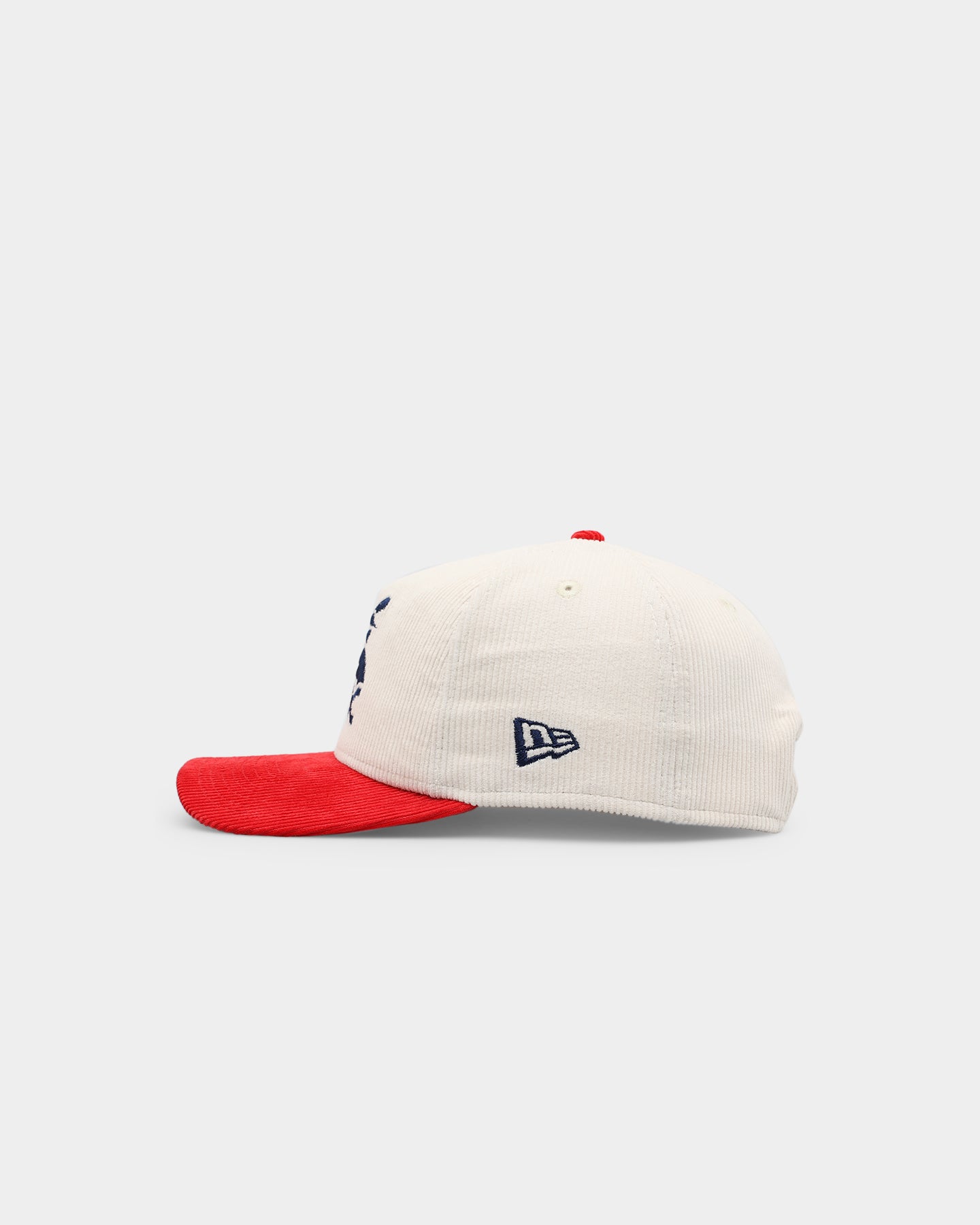 New Era Chicago White Sox 'Throwback Corduroy' Golfer Snapback White