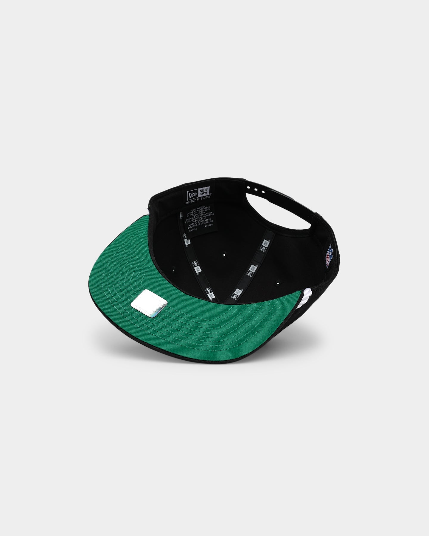 New Era Las Vegas Raiders 'Throwback Raiders' Golfer Snapback Black