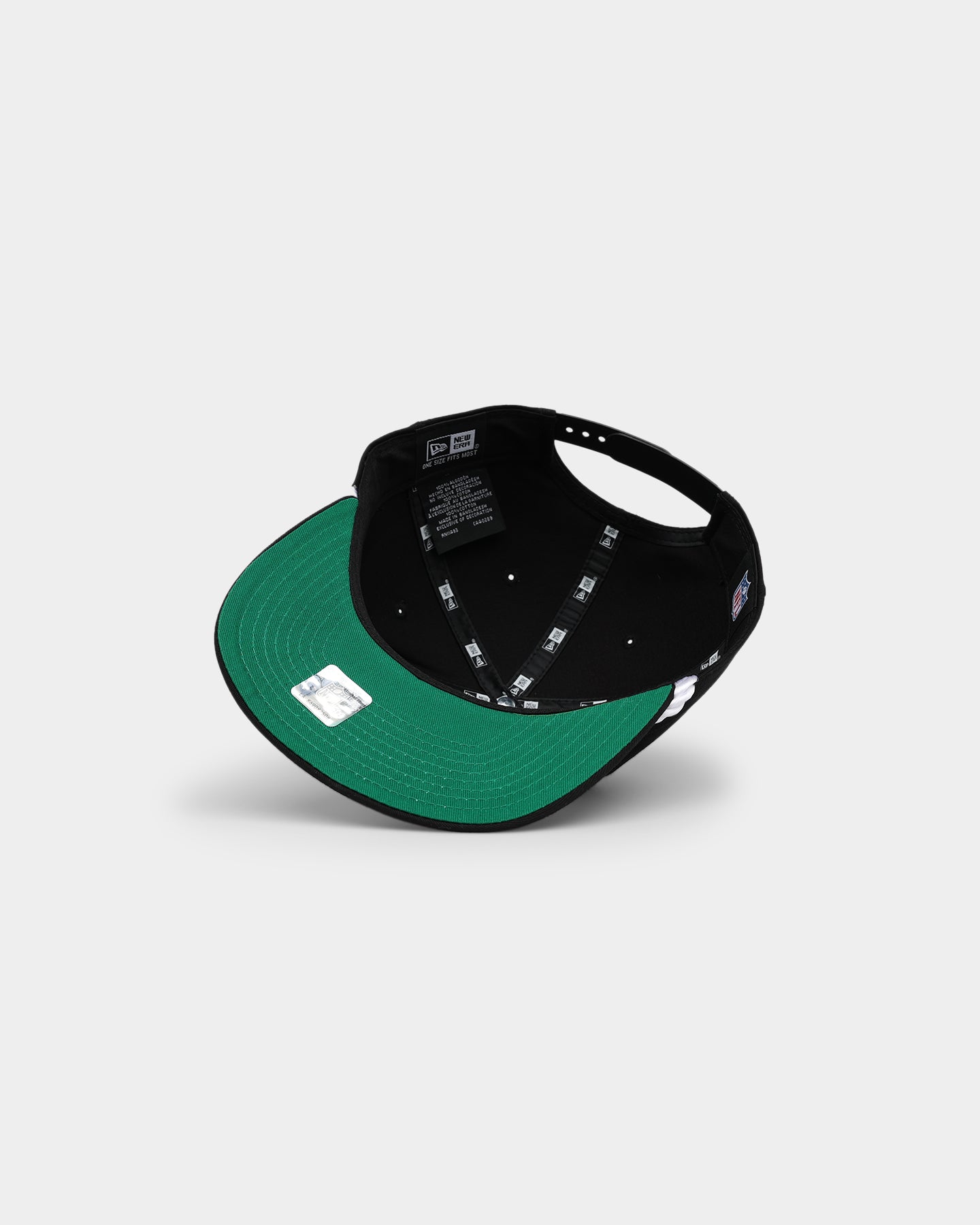 New Era Las Vegas Raiders 'Throwback Raiders' Golfer Snapback Black