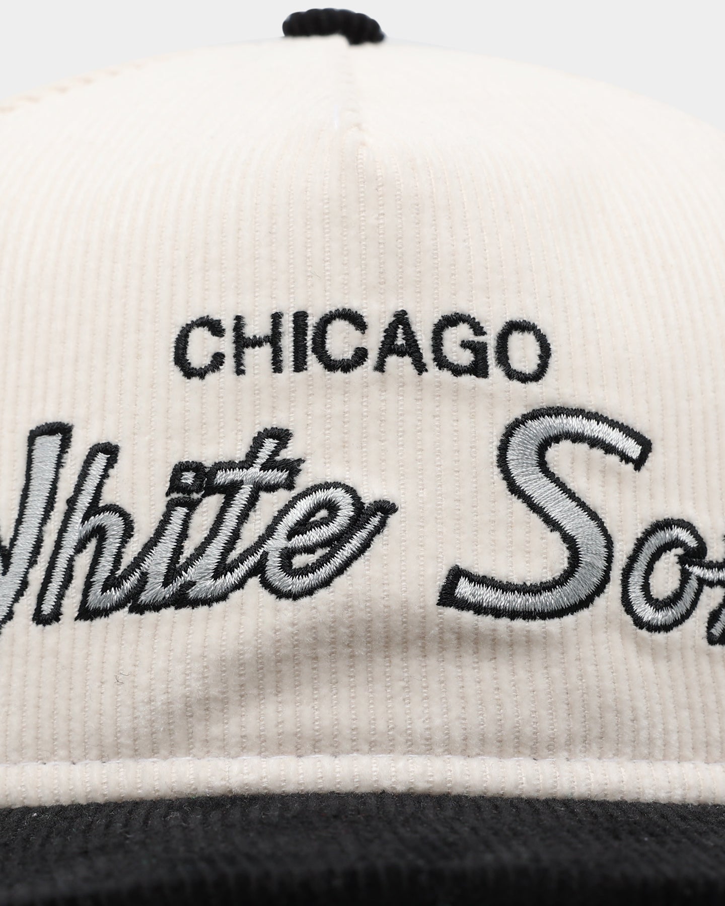 New Era Chicago White Sox 'Chrome Corduroy Throwback Script' Golfer Snapback Chrome White