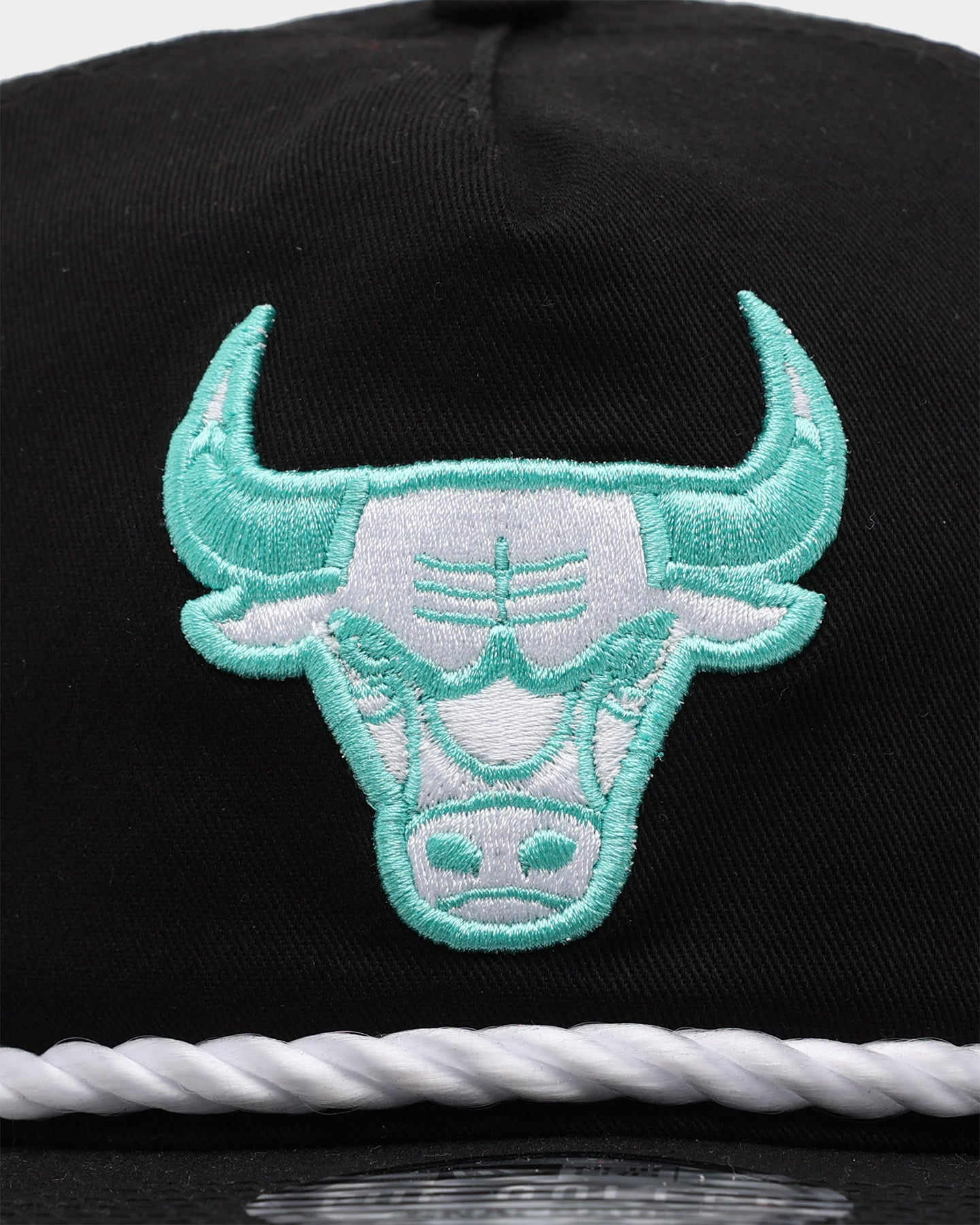 New Era Chicago Bulls 'Black Cool Mint Golfer Collection' Golfer Snapback Black/Mint