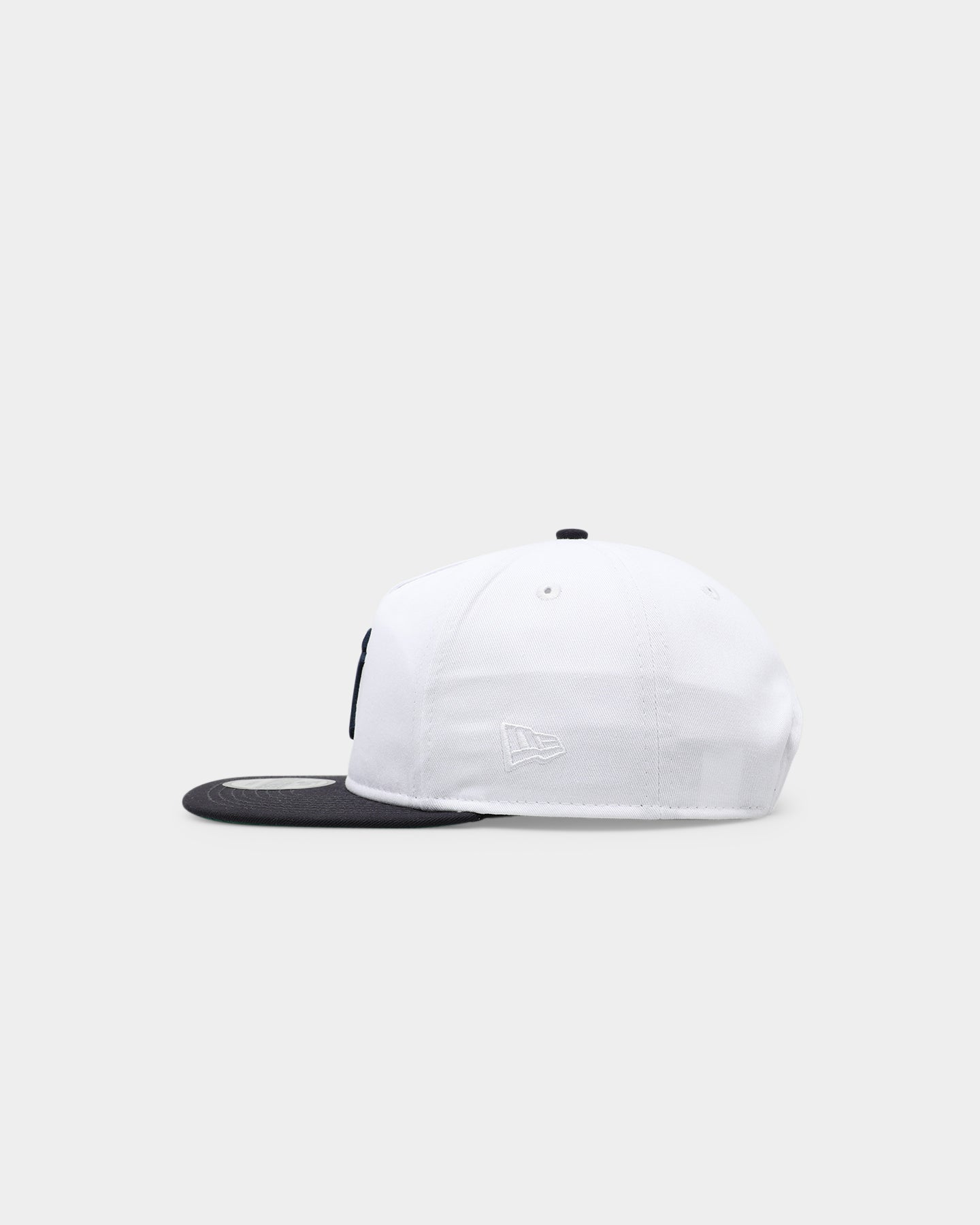 New Era New York Yankees 2-Tone Golfer Snapback White/Navy