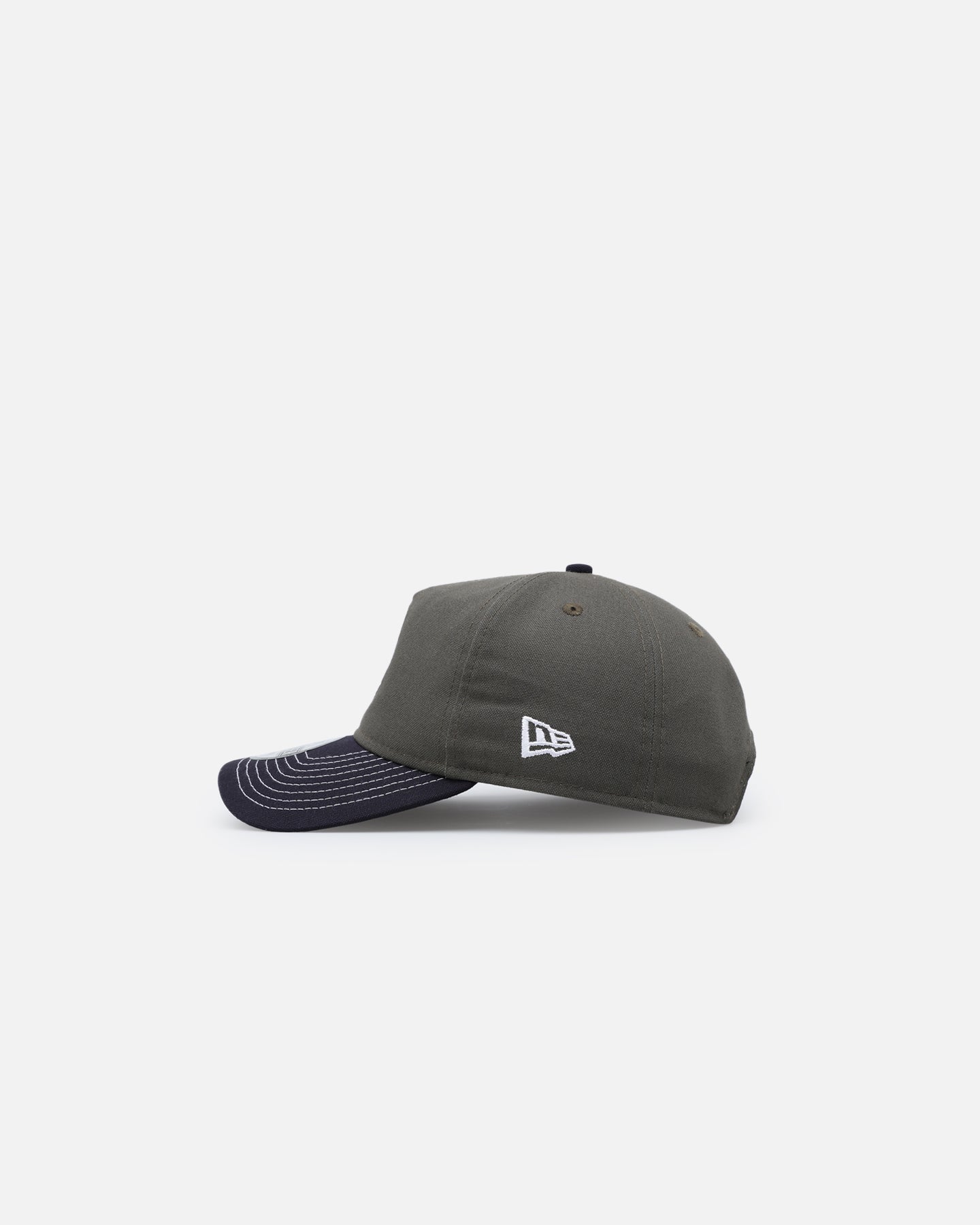New Era Boston Red Sox 'Contrast Visor' Pre-Curved Golfer Snapback Moss/Sky