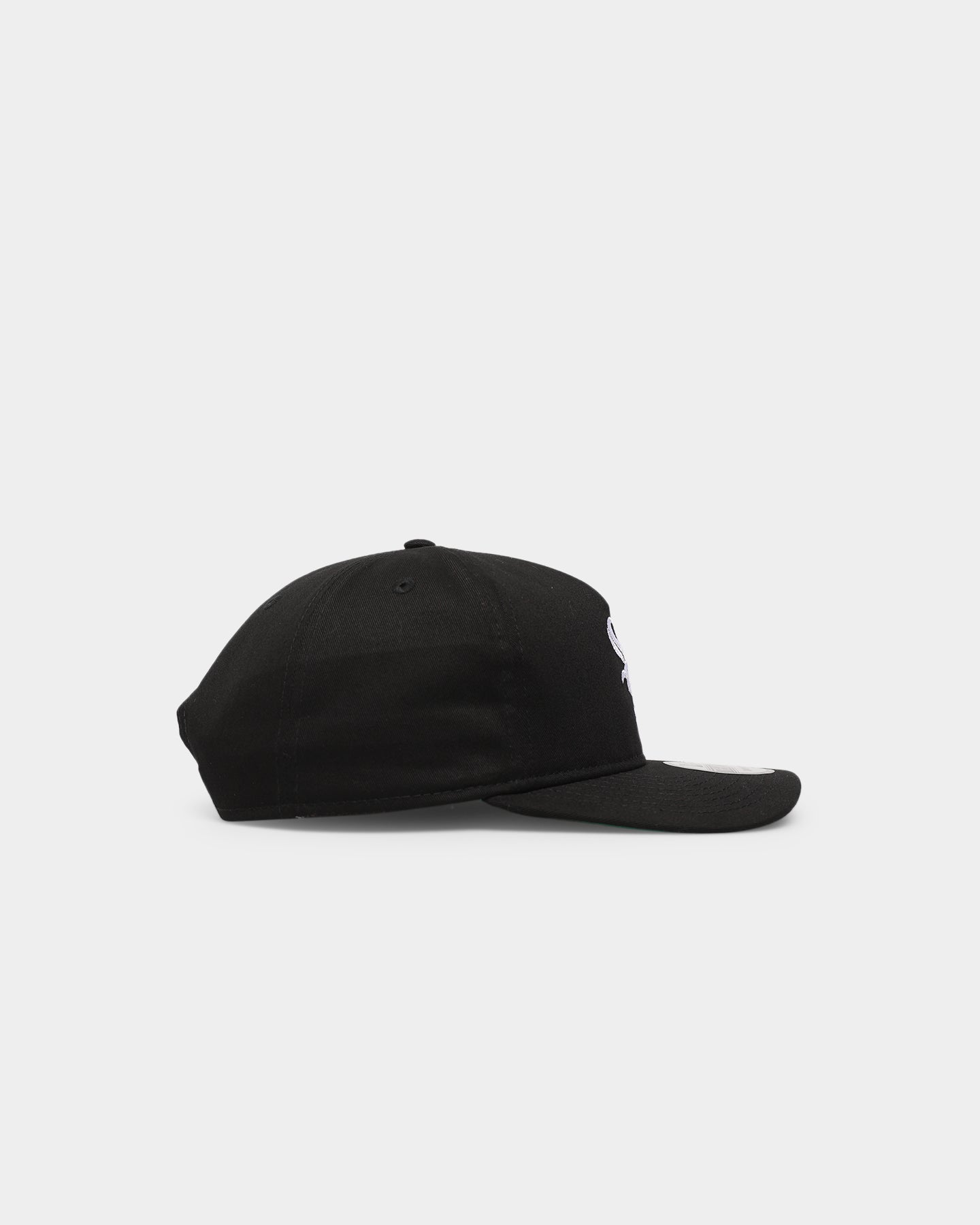 New Era Men's Chicago White Sox Mini Logo Old Golfer Snapback Black/OTC