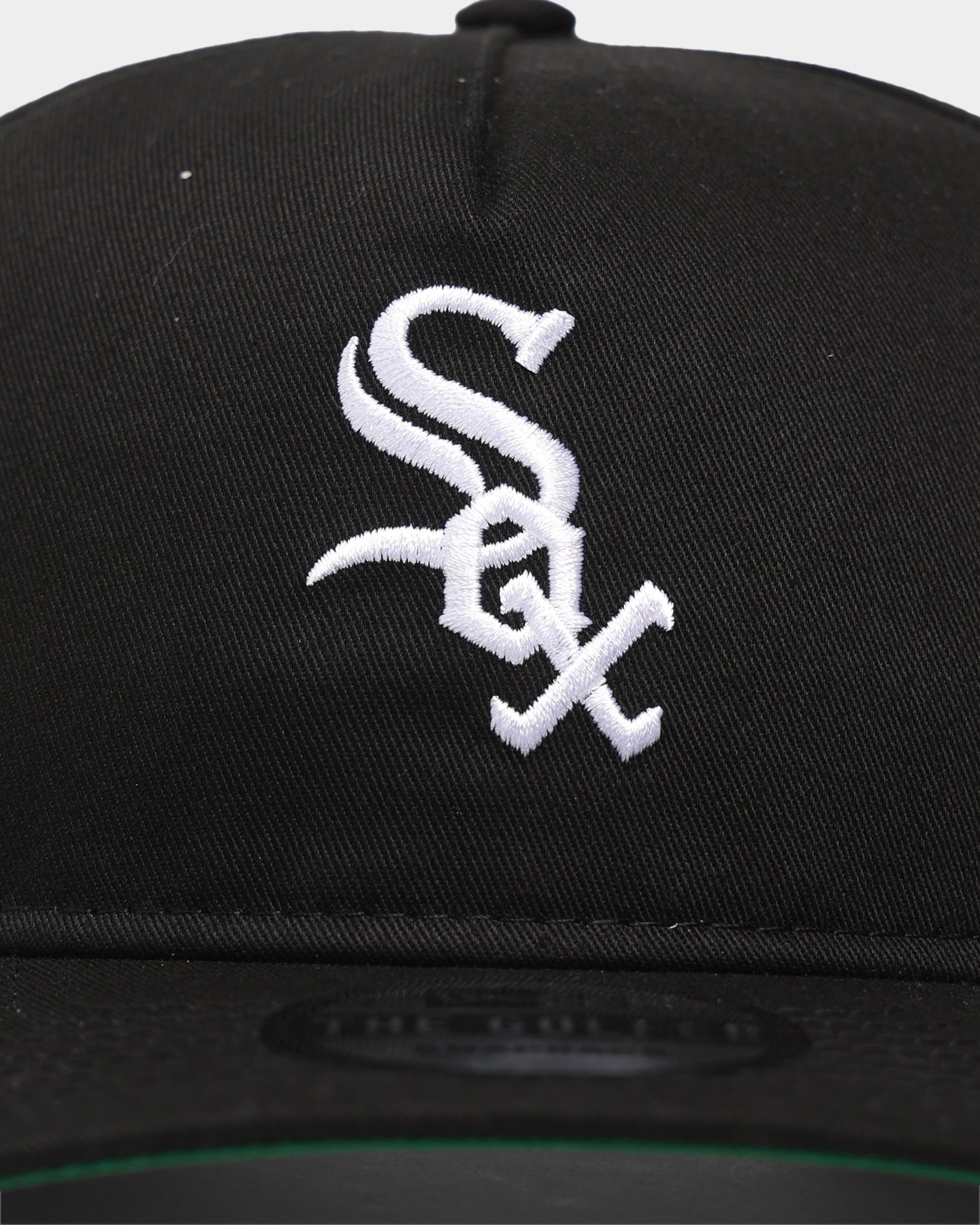New Era Men's Chicago White Sox Mini Logo Old Golfer Snapback Black/OTC
