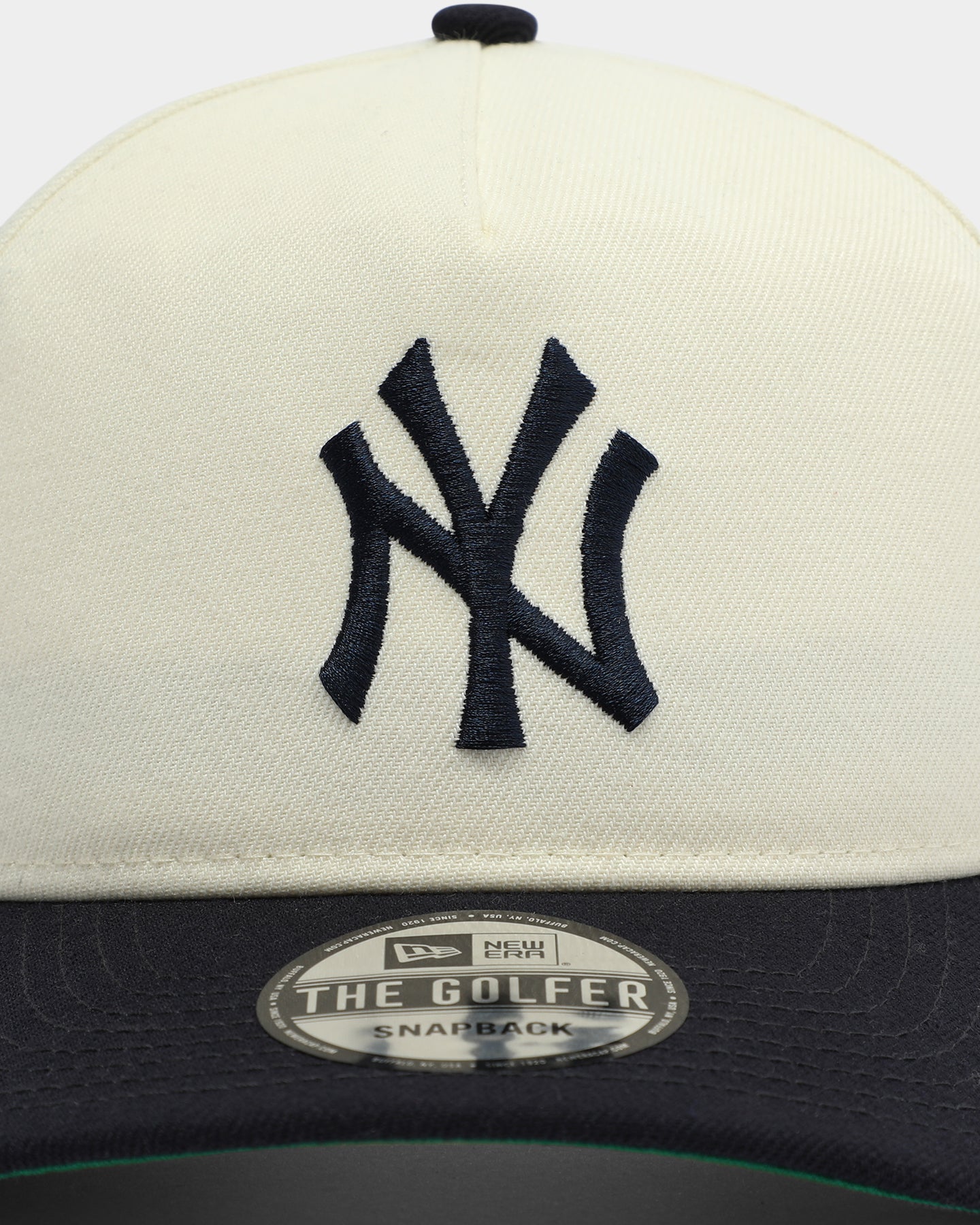 New Era New York Yankees Old Golfer Snapback Off White