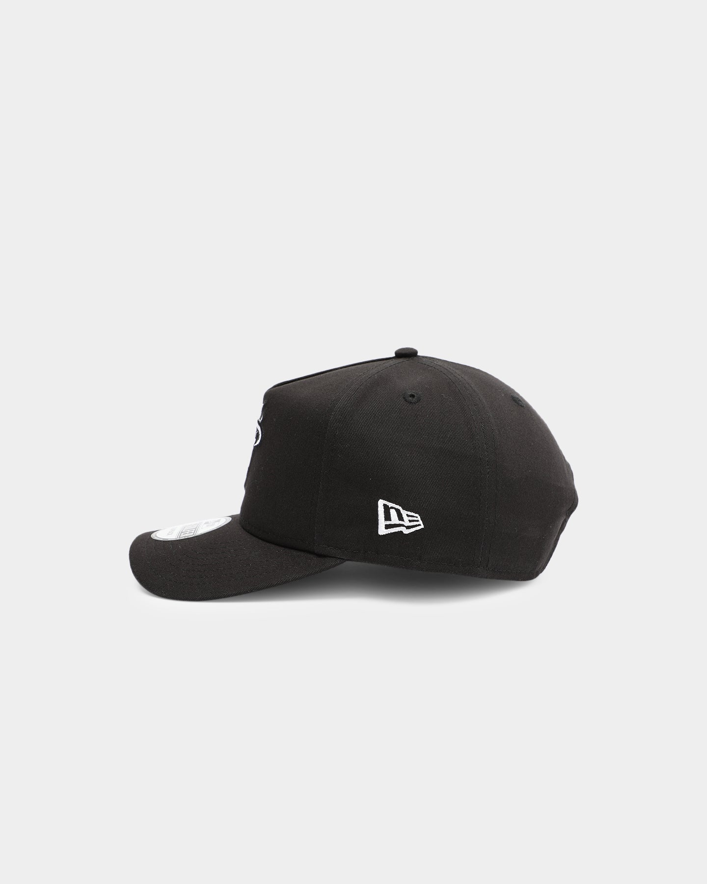 New Era Men's Miami Heat Old Golfer Snapback Black/White