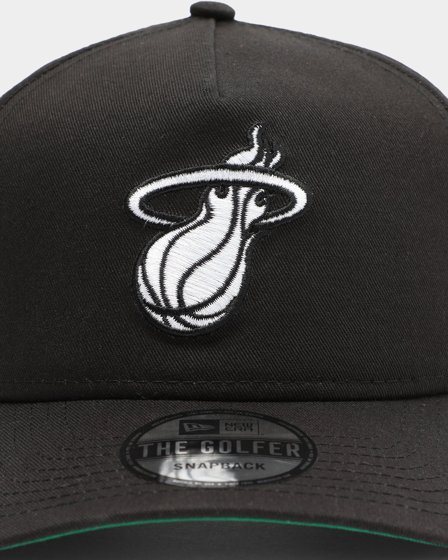 New Era Men's Miami Heat Old Golfer Snapback Black/White