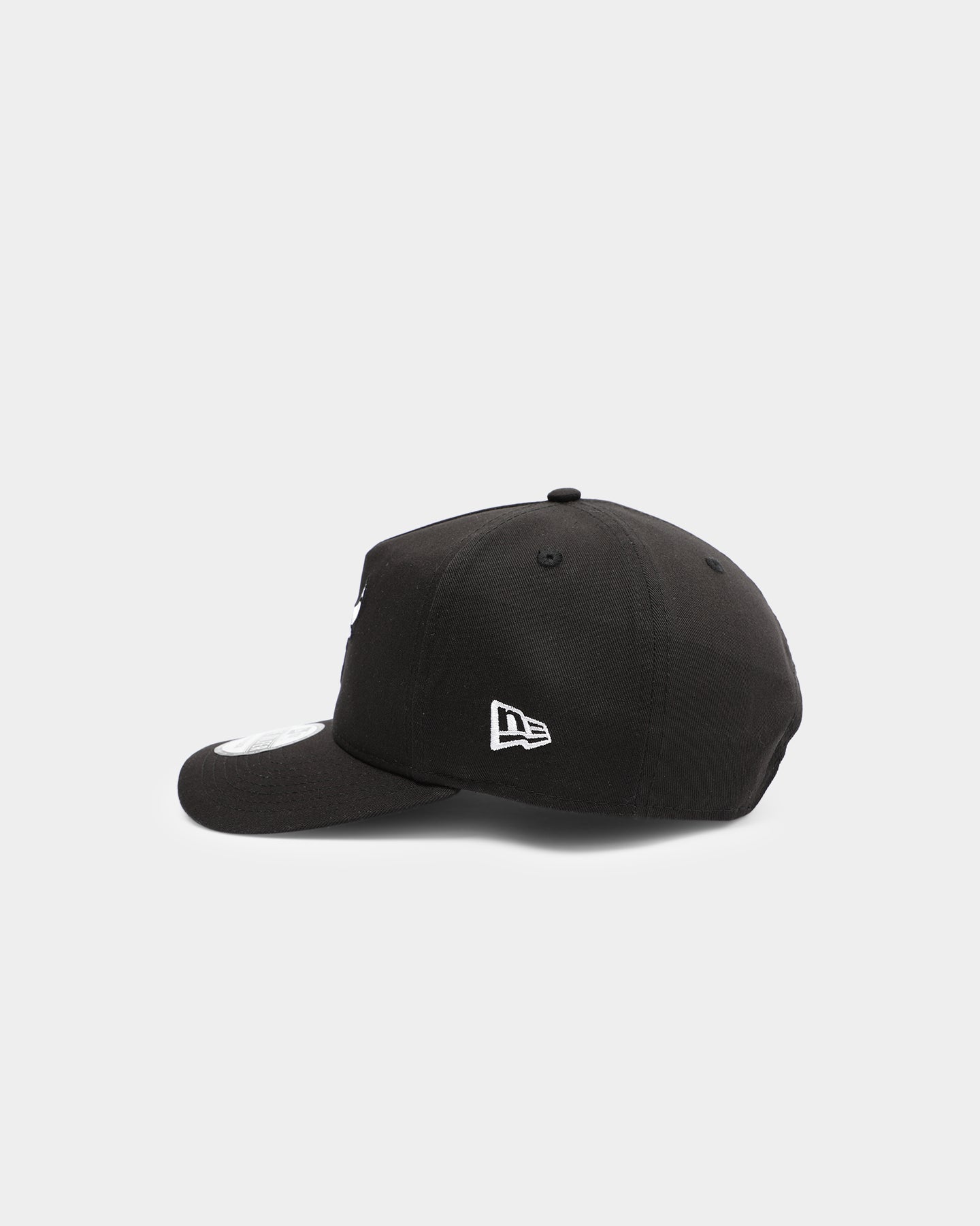 New Era Men's Chicago Bulls Old Golfer Snapback Black/White