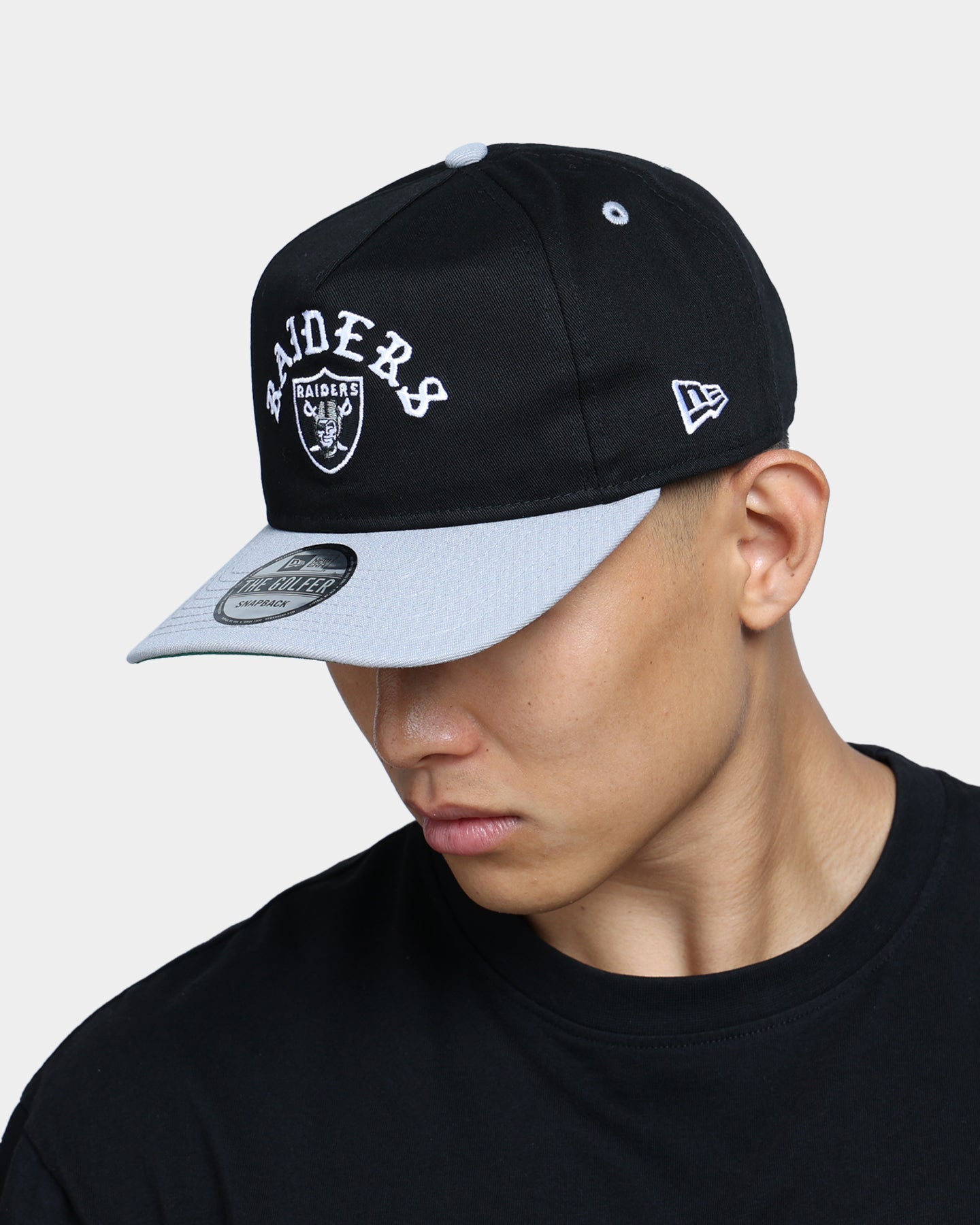 New Era Las Vegas Raiders Gothic Logo Old Golfer Snapback Black/Grey