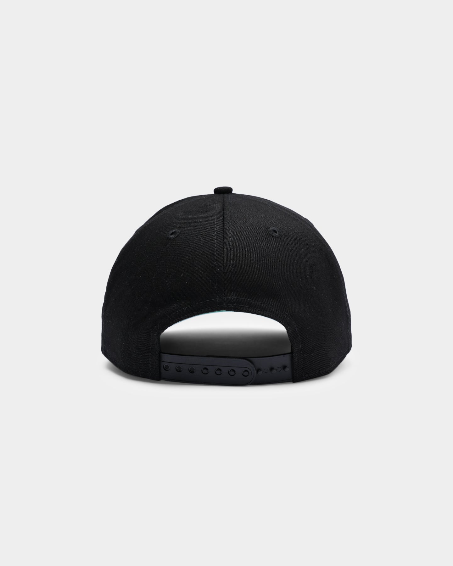 New Era Boston Celtics Coach Script Old Golfer Snapback Black