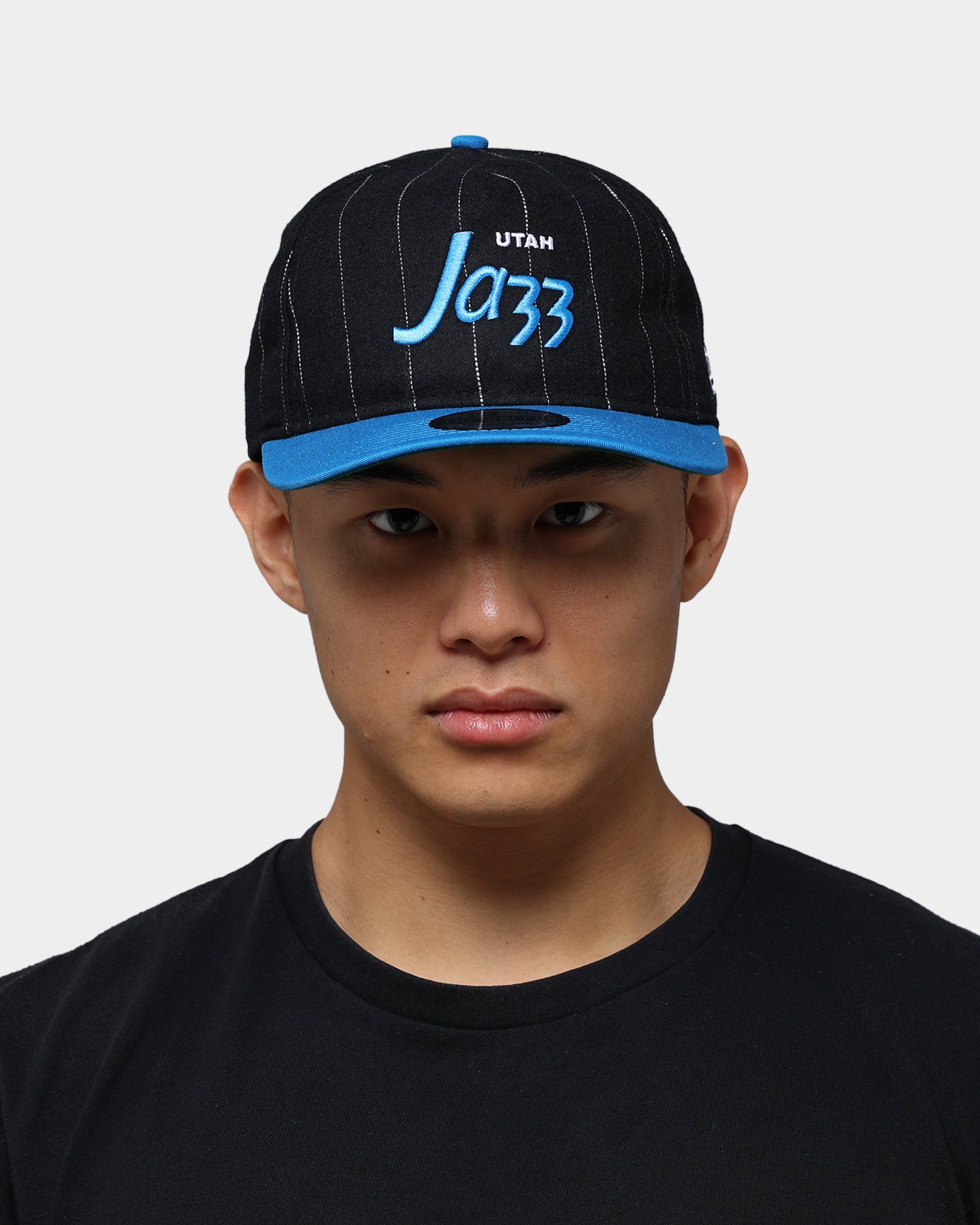 New Era Utah Jazz Pinstripe 2 Tone Old Golfer Snapback Pinstripe