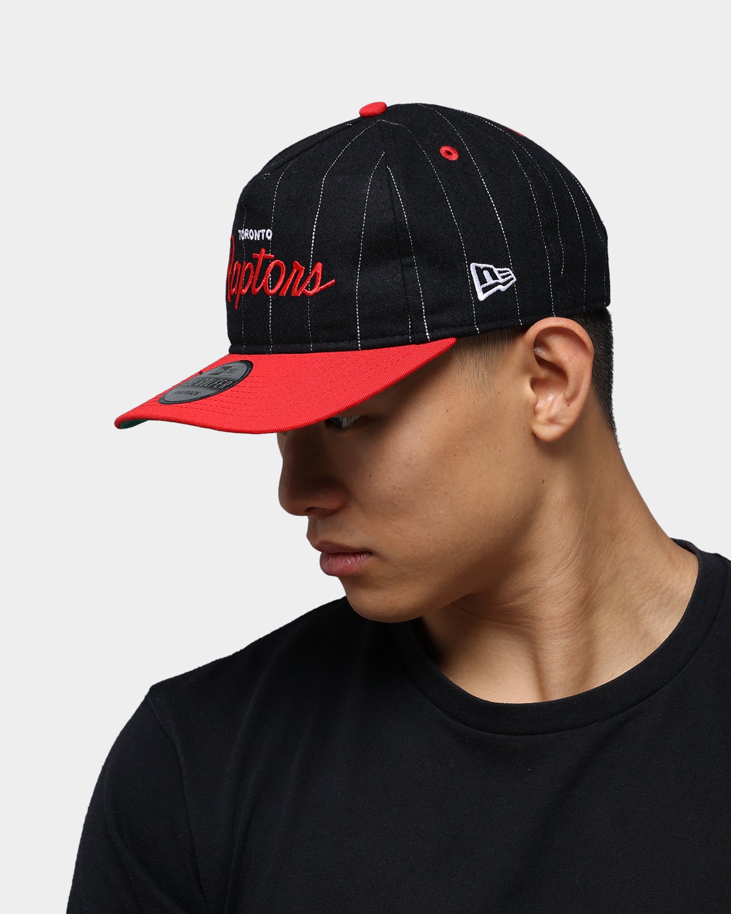 New Era Toronto Raptors Pinstripe 2 Tone Old Golfer Snapback Pinstripe