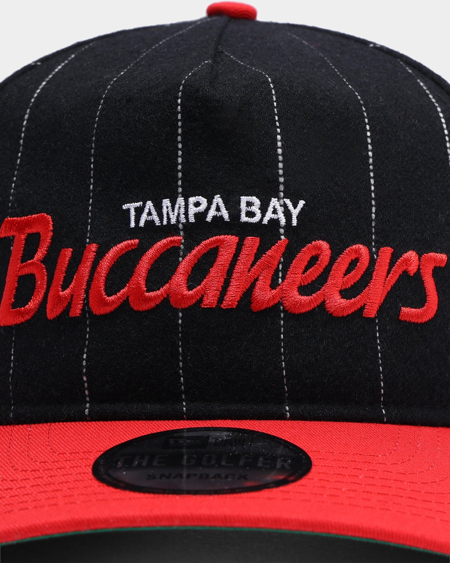 New Era Tampa Bay Buccaneers Pinstripe 2 Tone Old Golfer Snapback Pinstripe