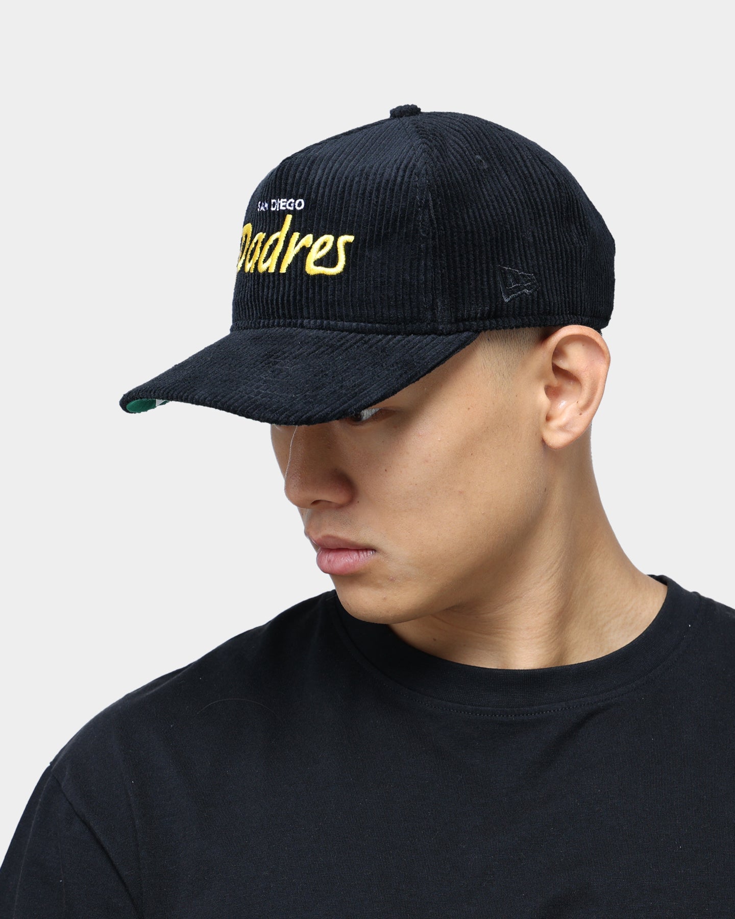 New Era San Diego Padres "Black Cord" Old Golfer Snapback Black