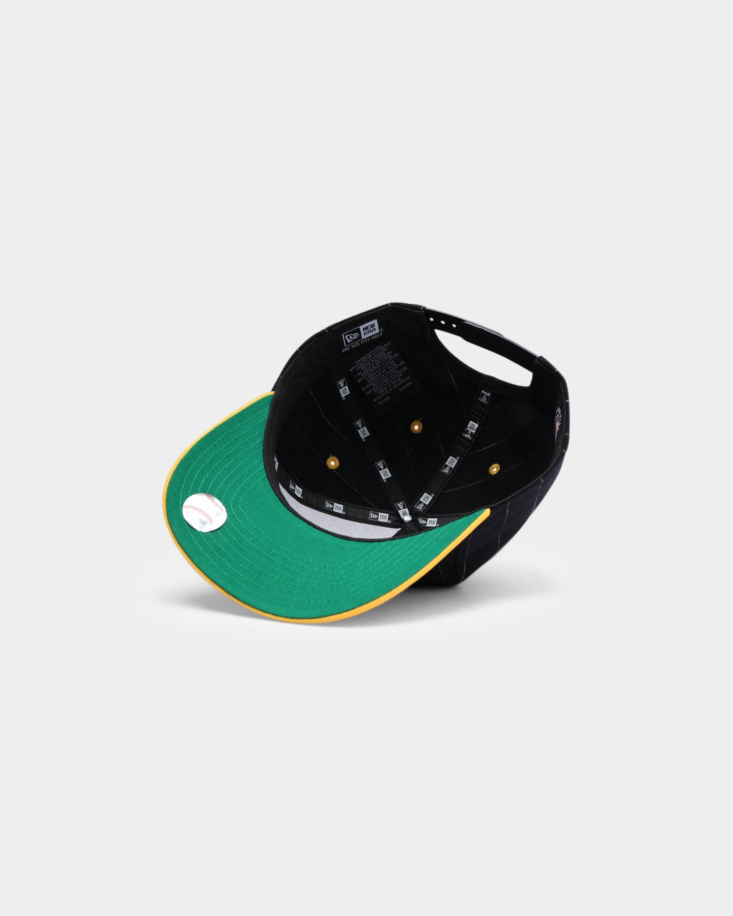 New Era Pittsburgh Pirates Pinstripe 2 Tone Old Golfer Snapback Pinstripe