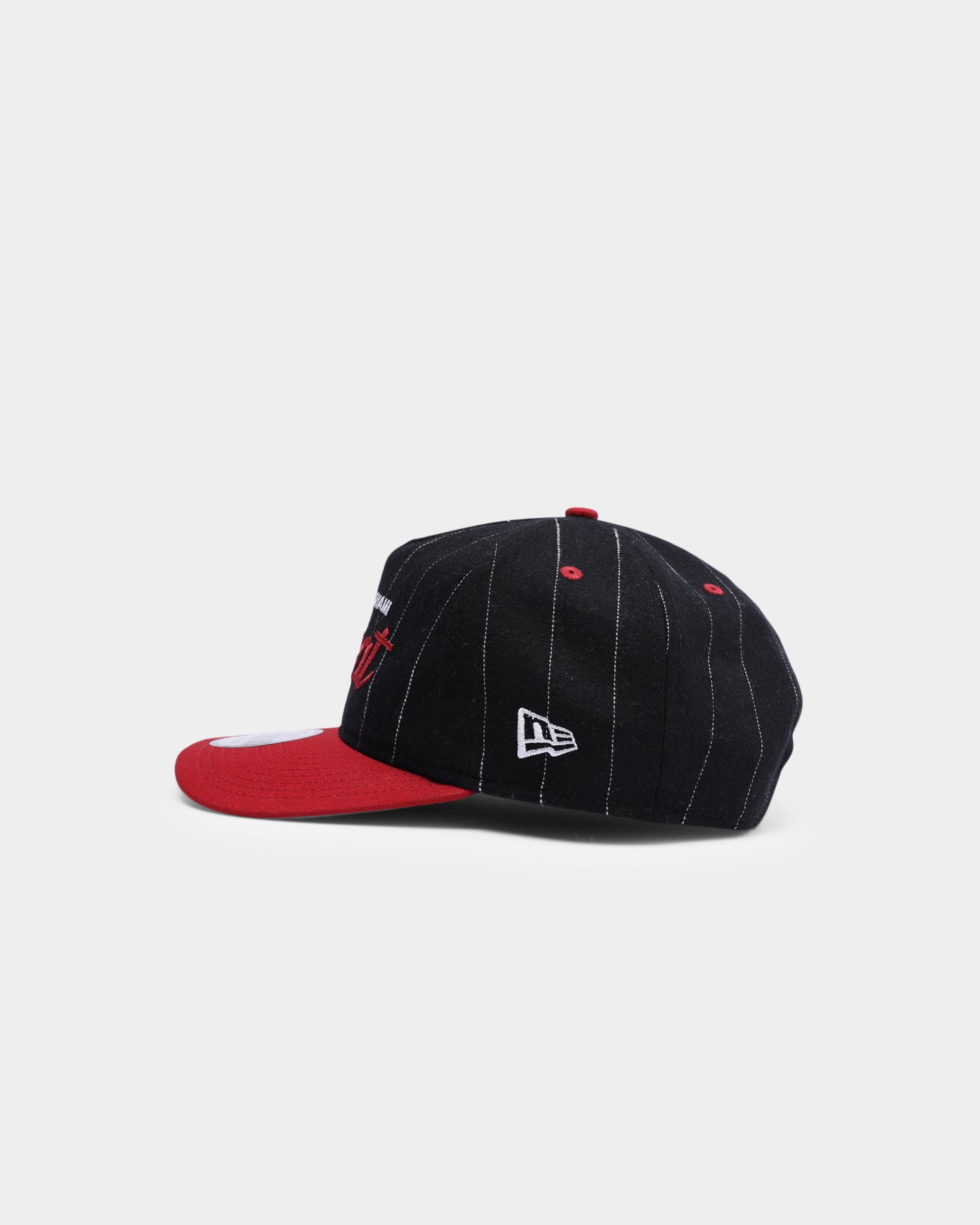 New Era Miami Heat Pinstripe 2 Tone Old Golfer Snapback Pinstripe