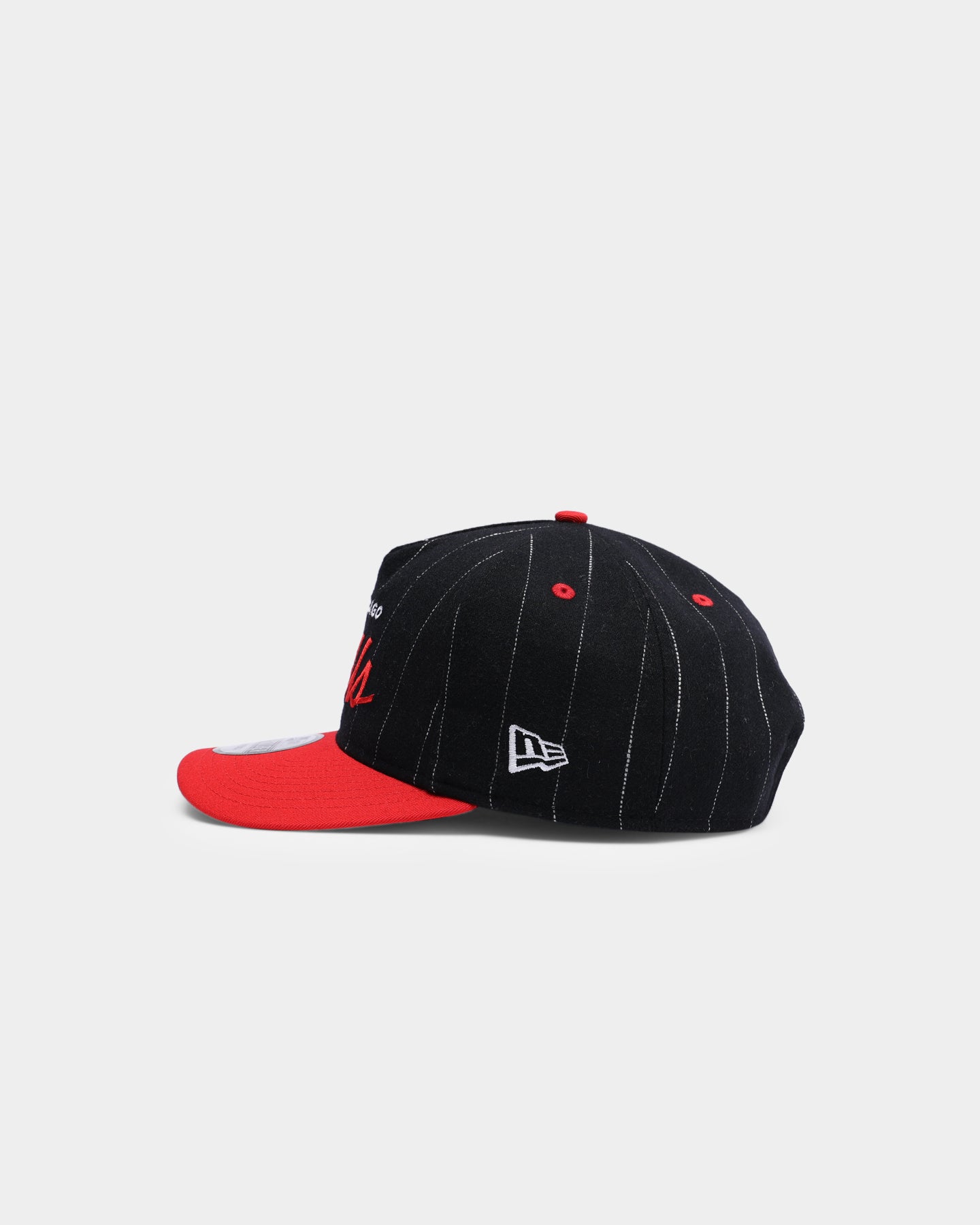 New Era Chicago Bulls Pinstripe 2 Tone Old Golfer Snapback Pinstripe
