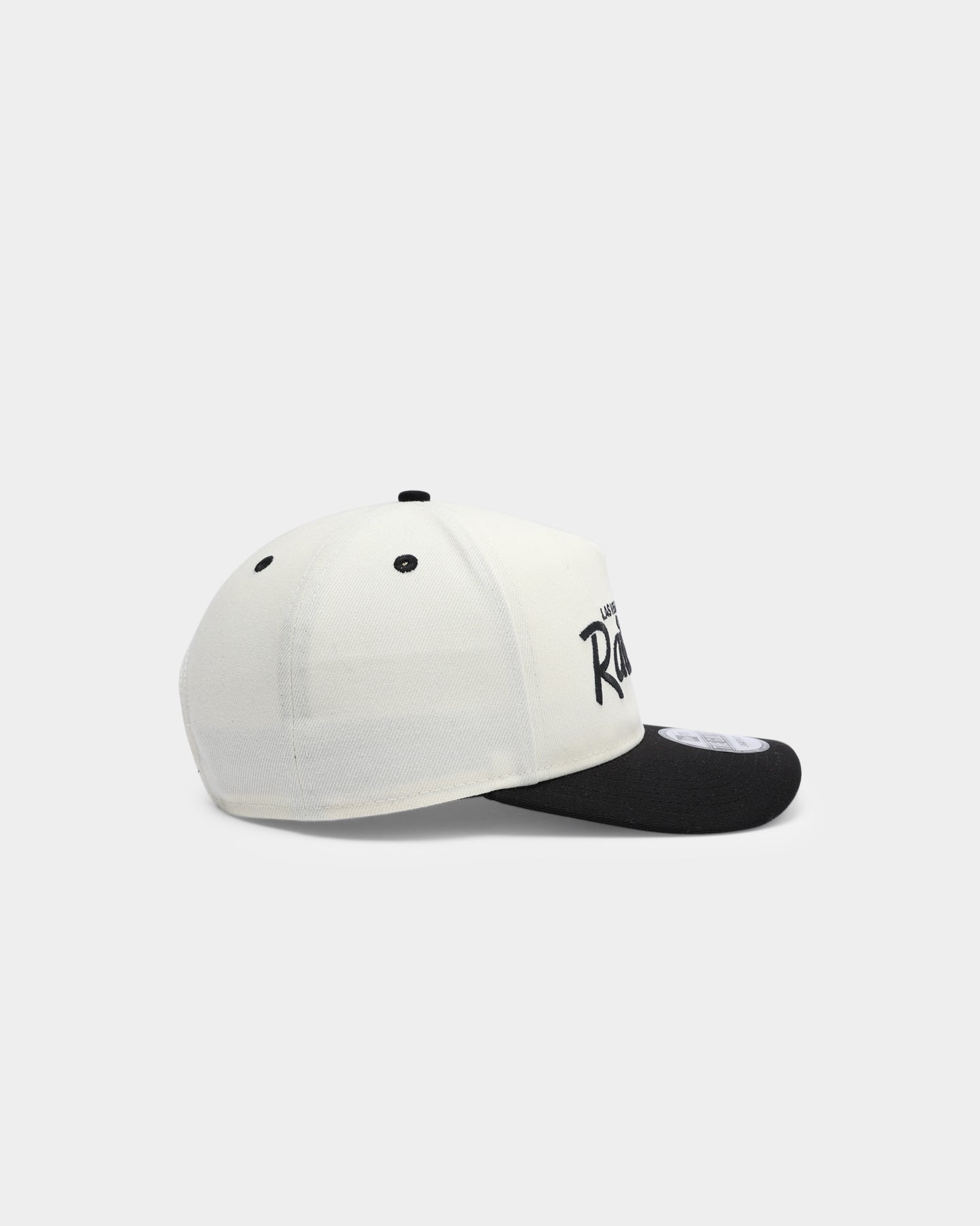New Era Las Vegas Raiders Off White Script Old Golfer Snapback Off White