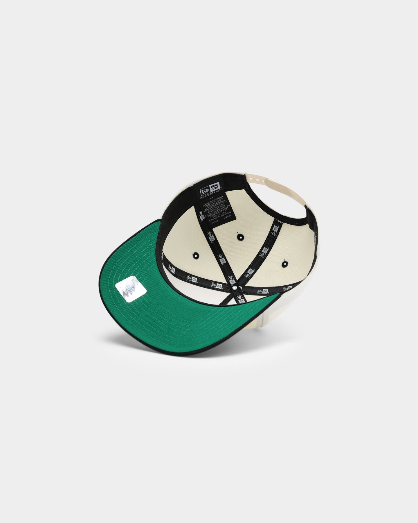 New Era Las Vegas Raiders Off White Script Old Golfer Snapback Off White