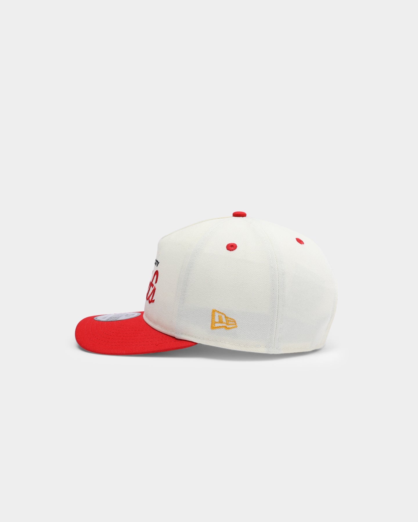 New Era Kansas City Chiefs Off White Script Old Golfer Snapback Off White