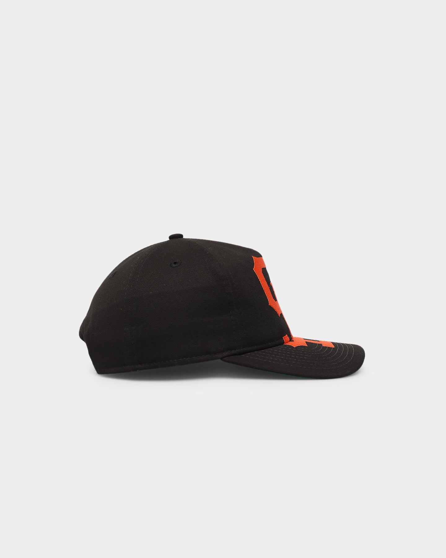 New Era San Francisco Giants 'Oversized Team Logo' Old Golfer Snapback Black/Orange