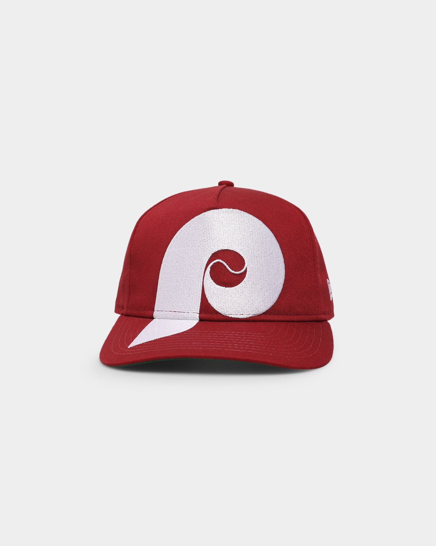 New Era Philadelphia Phillies 'Oversized Team Logo' Old Golfer Snapback Red/White