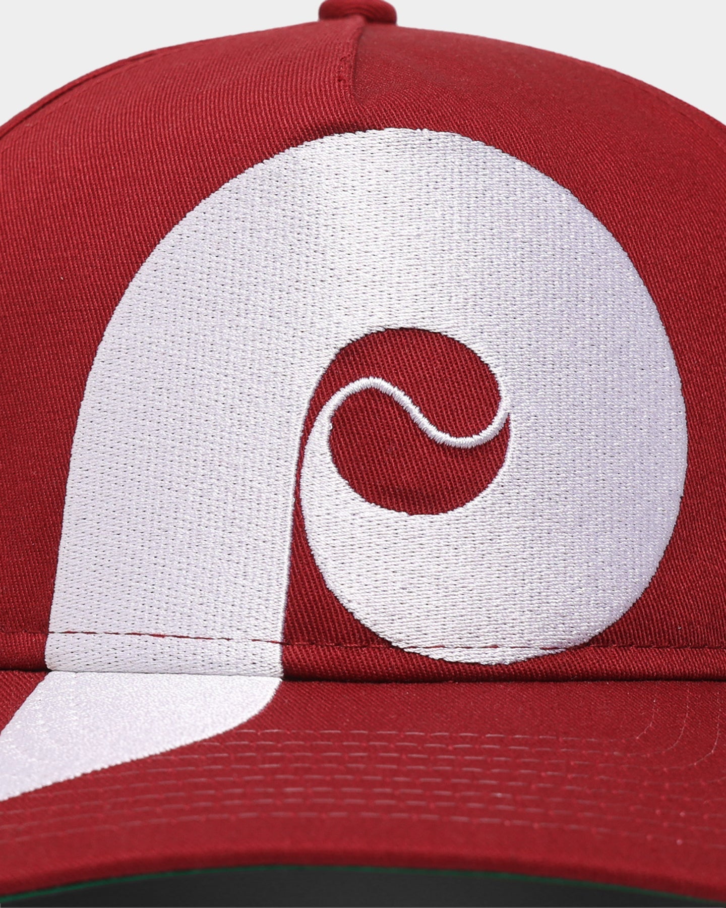 New Era Philadelphia Phillies 'Oversized Team Logo' Old Golfer Snapback Red/White