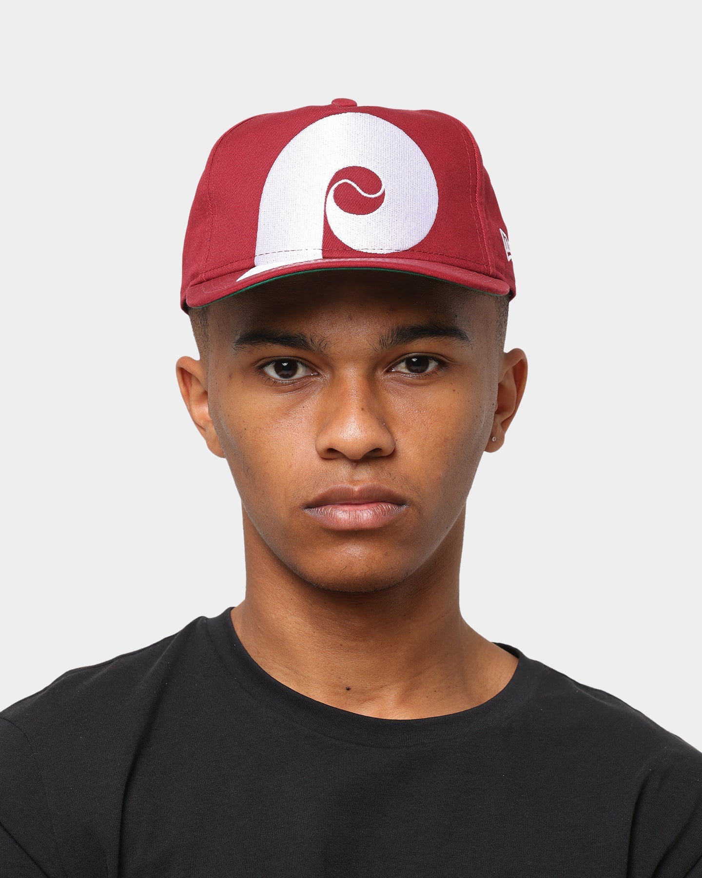 New Era Philadelphia Phillies 'Oversized Team Logo' Old Golfer Snapback Red/White