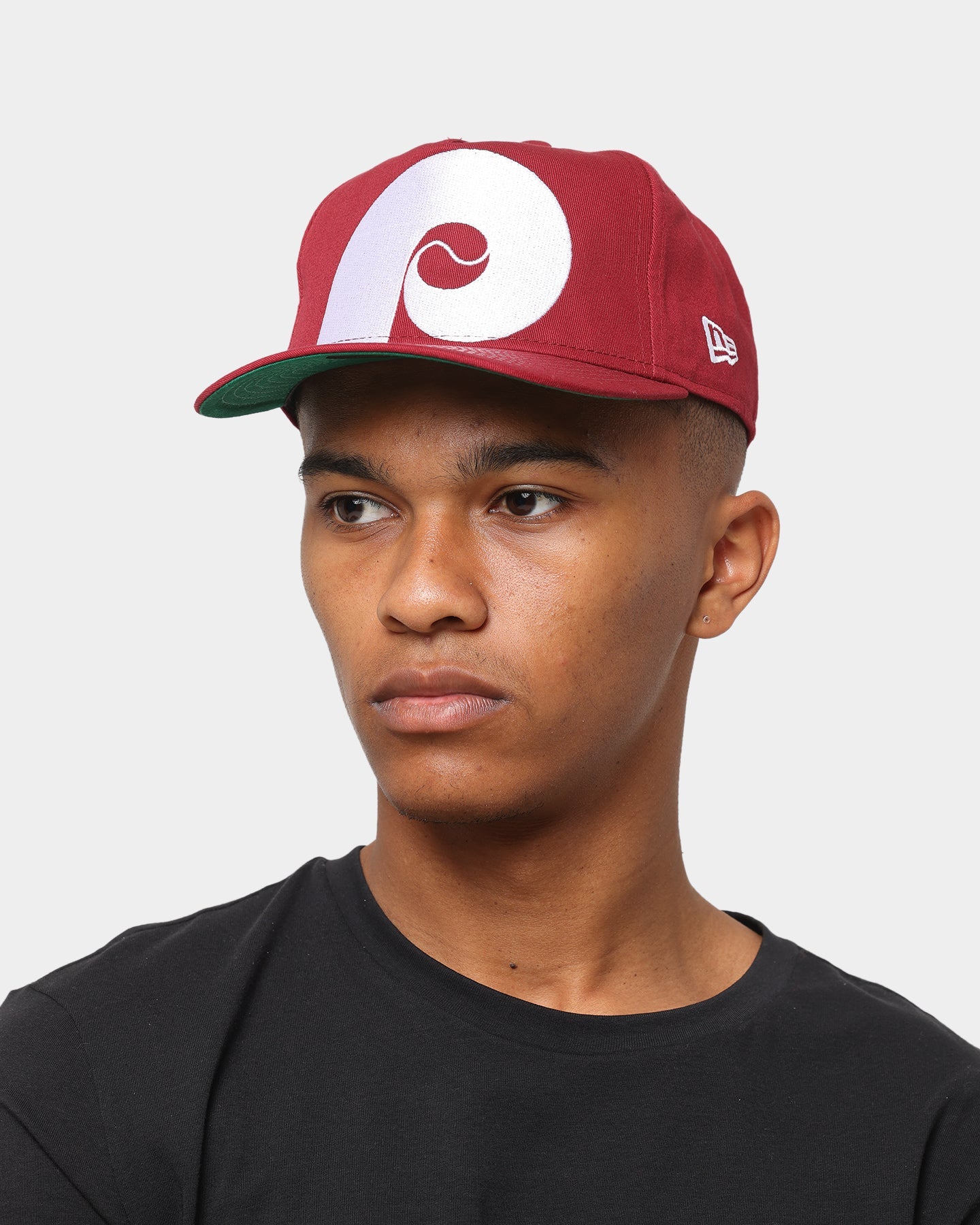 New Era Philadelphia Phillies 'Oversized Team Logo' Old Golfer Snapback Red/White