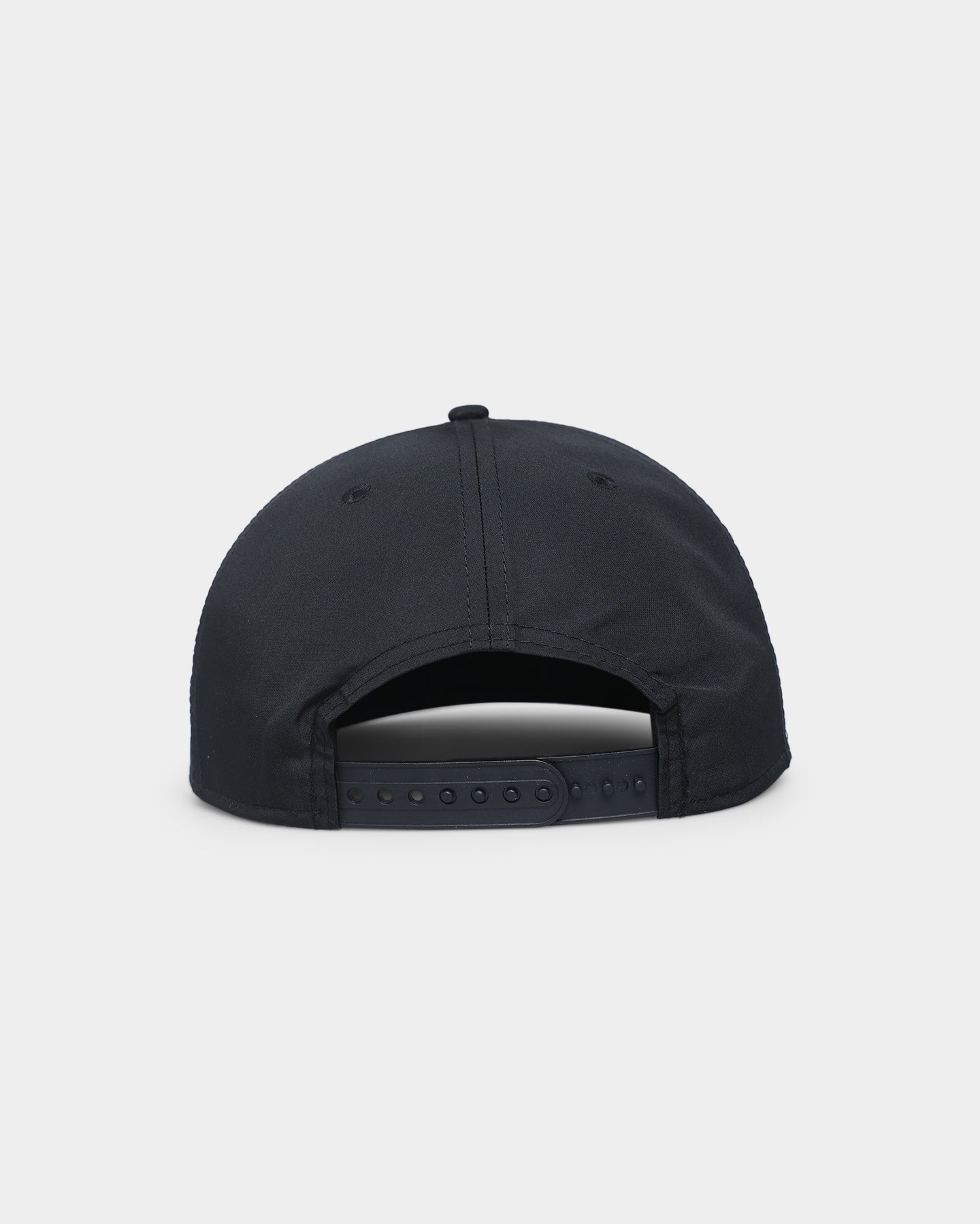New Era New York Knicks "Retro Arcade Prolight" Old Golfer Snapback Black