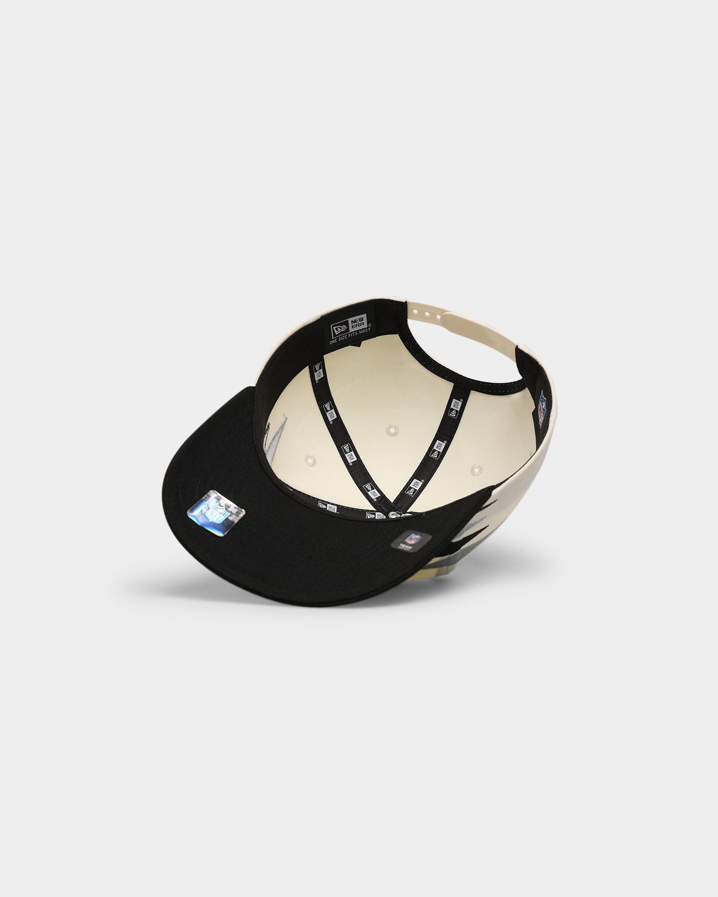 New Era Raiders "Off-White Diamond" Old Golfer Snapback White/Black