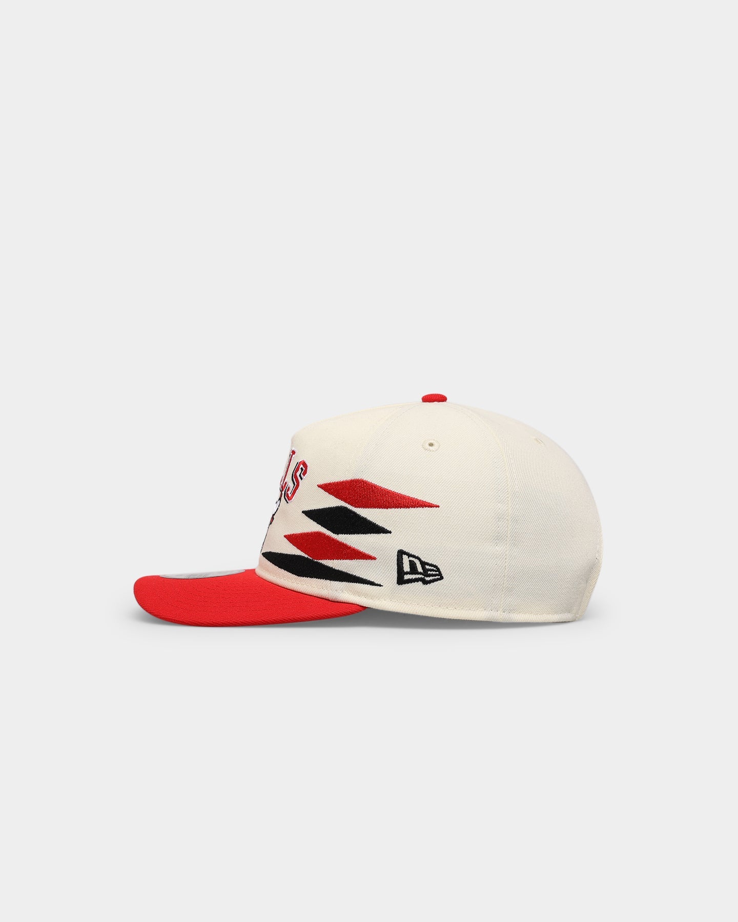 New Era Chicago Bulls "Off-White Diamond" Old Golfer Snapback Red/Black