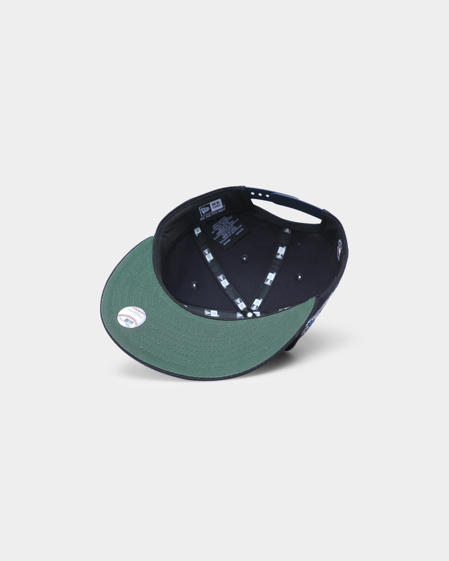 New Era New York Yankees 'World Series 2000 Champions' Golfer Navy