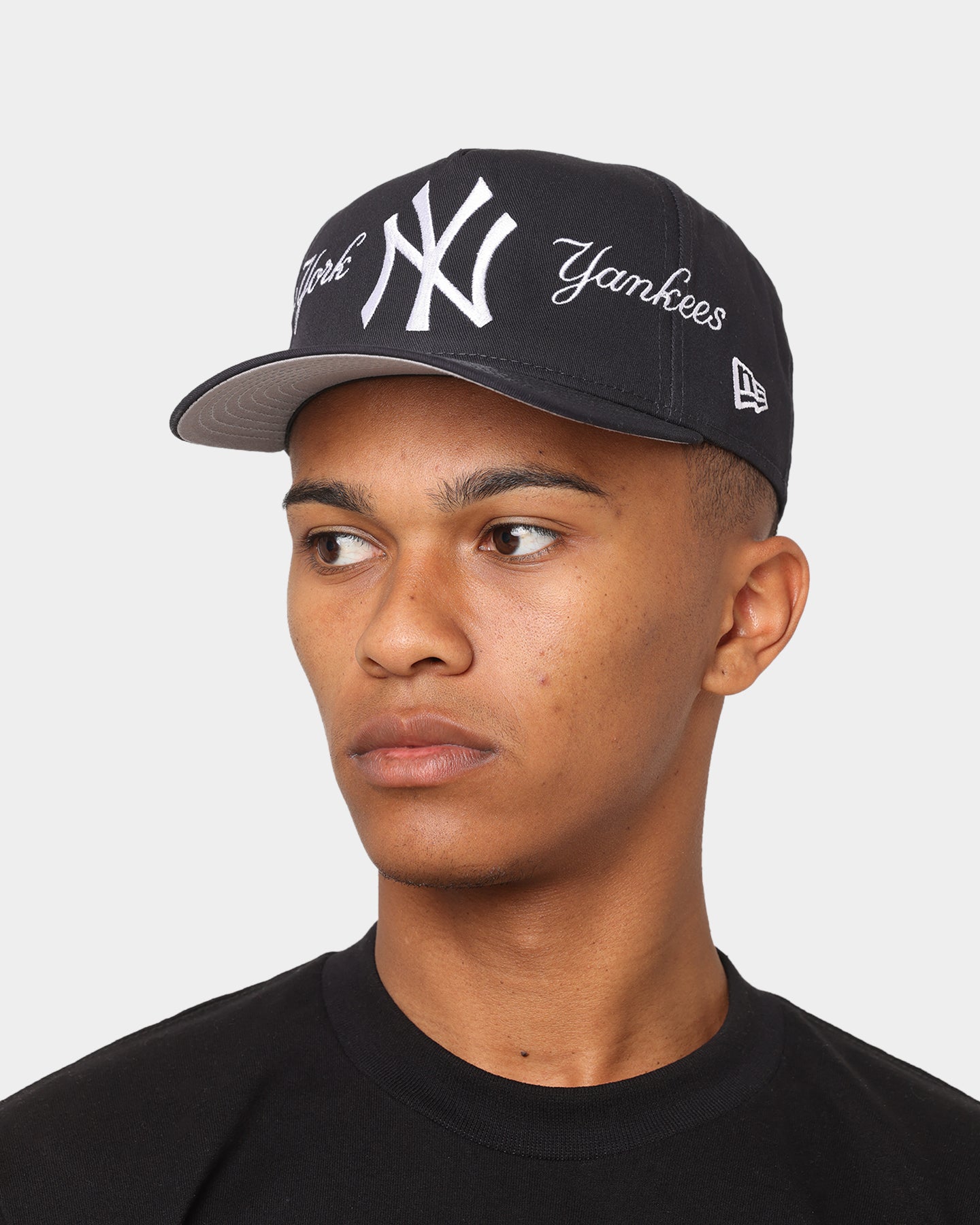 New Era New York Yankees 'Shadow Team Logo' Old Golfer Snapback Original Team Colours