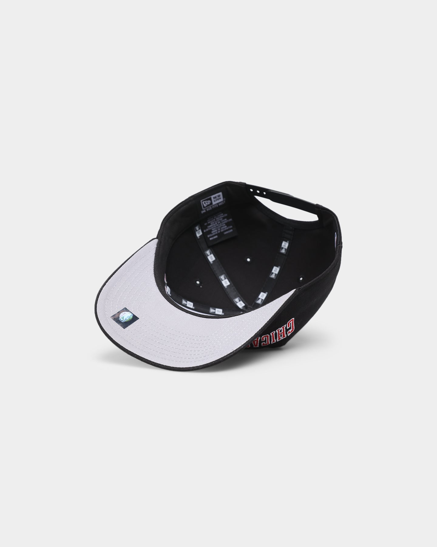New Era Chicago Bulls 'Shadow Team Logo' Old Golfer Snapback Original Team Colour