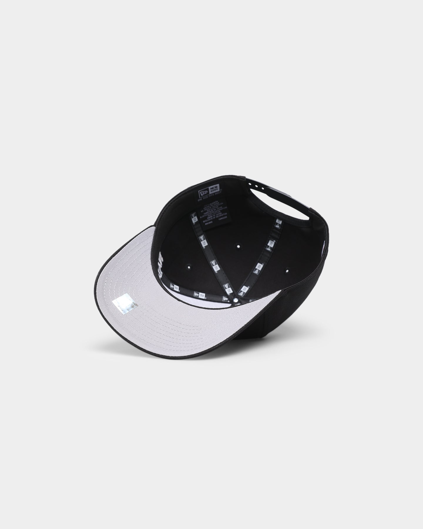 New Era Brooklyn Nets 'Shadow Team Logo' Old Golfer Snapback Original Team Colours