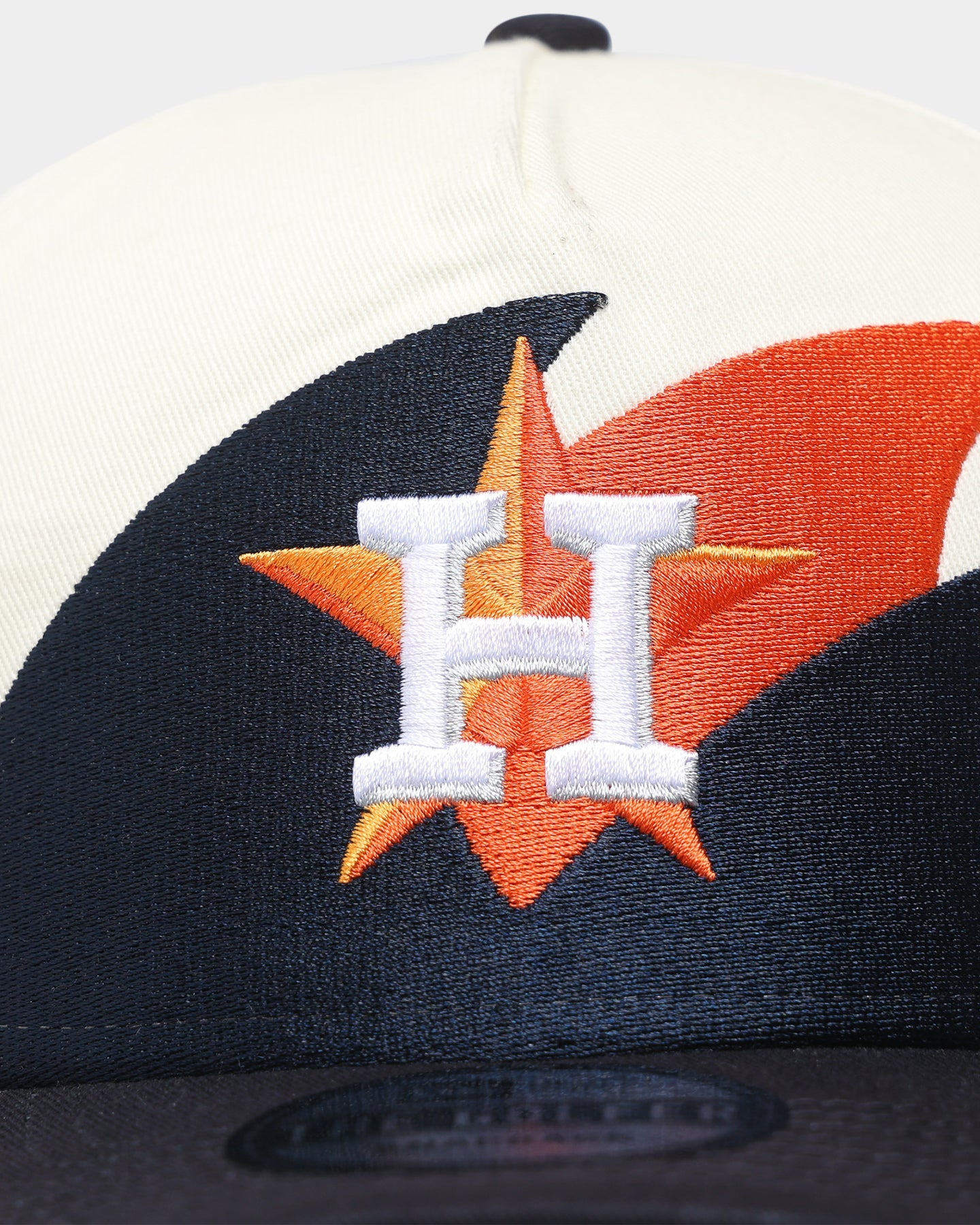 New Era Houston Astros 'Sharktooth Design' Old Golfer Snapback OTC/Sharktooth