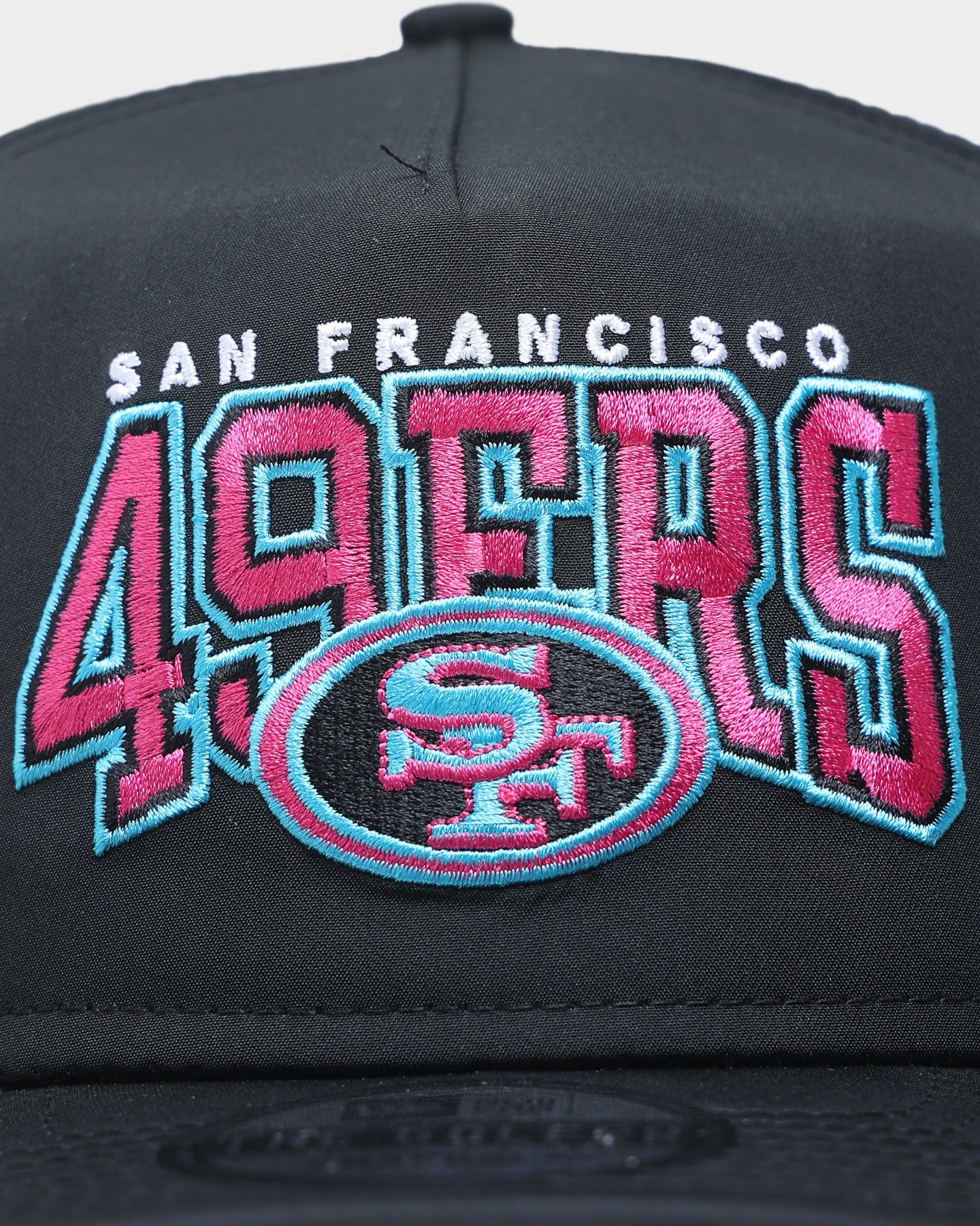 New Era San Francisco 49ers 'Neon Nights' Prolight Old Golfer Snapback Black/Neon