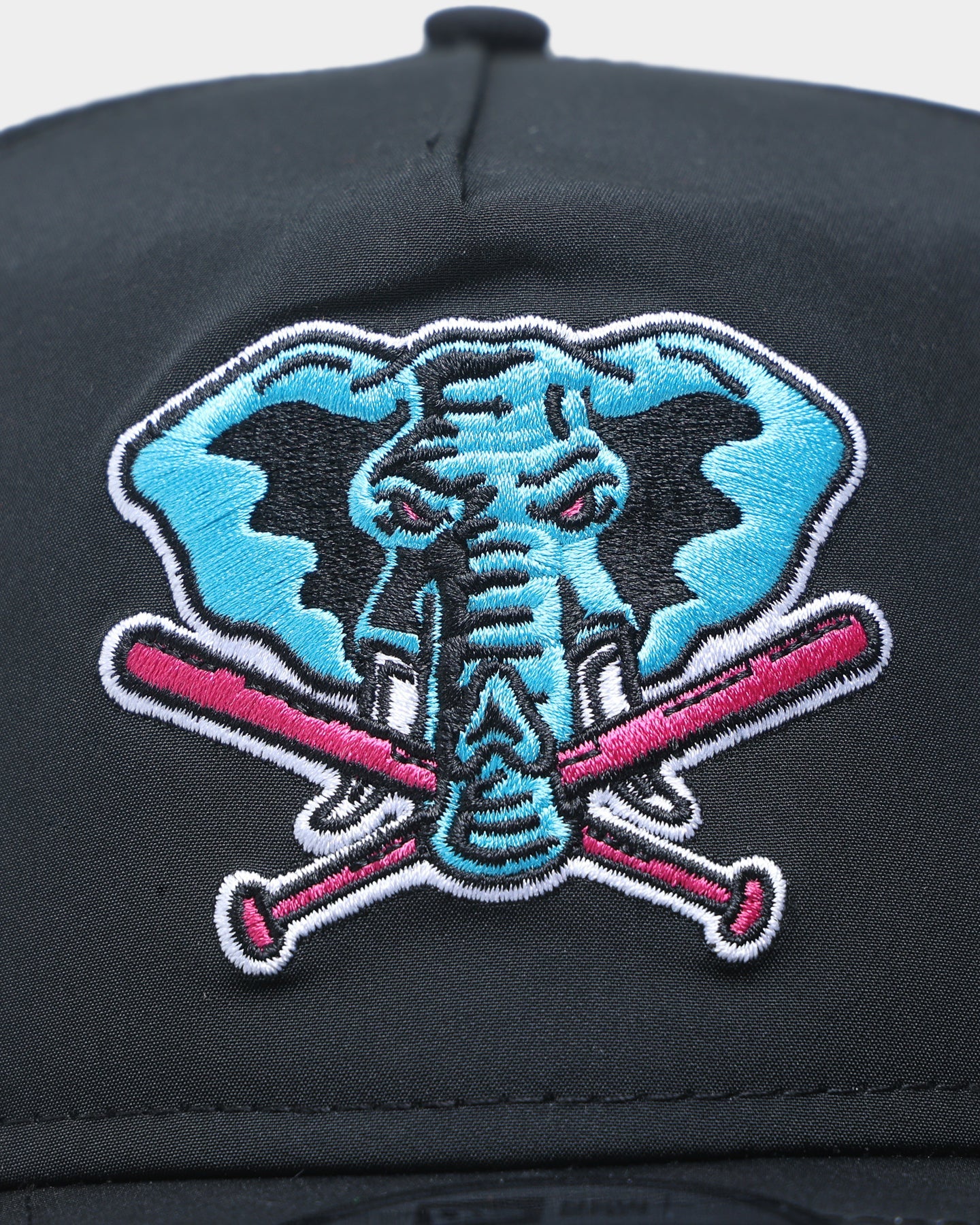 New Era Oakland Athletics 'Neon Nights' Prolight Old Golfer Snapback Black/Neon