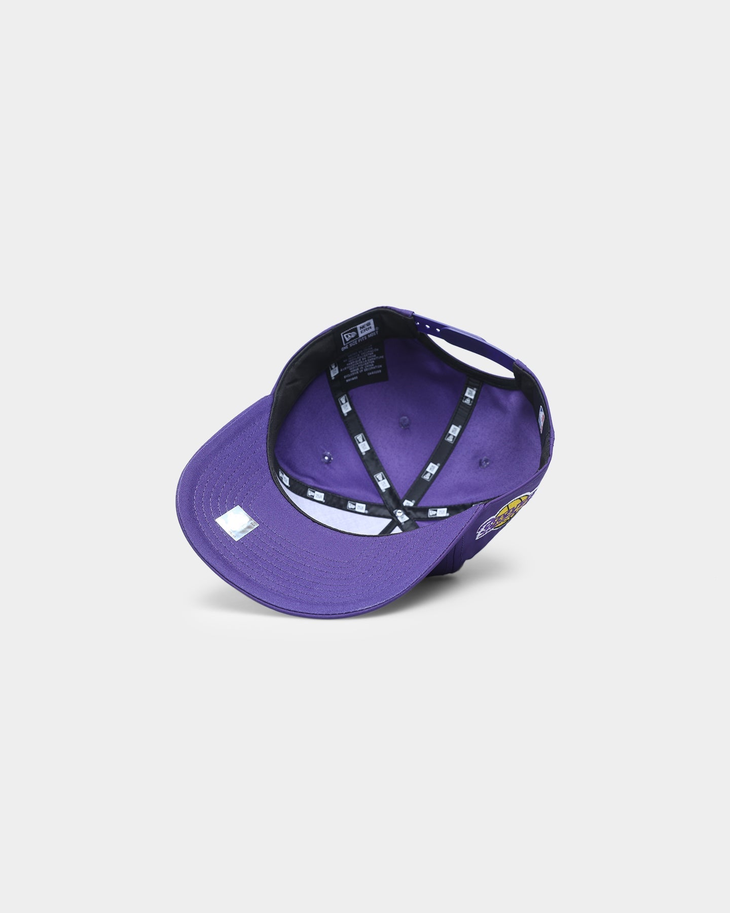 New Era Los Angeles Lakers 'Team Script' Prolight Old Golfer Snapback Original Team Colours