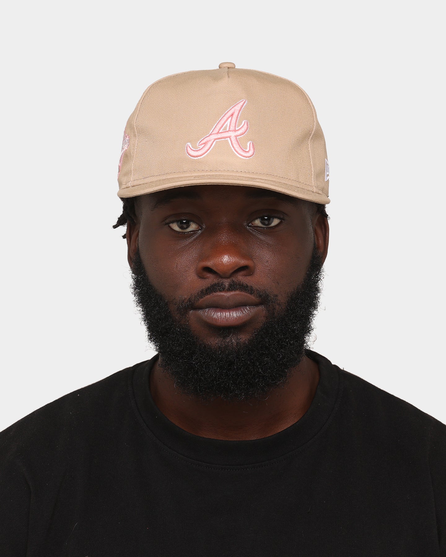 New Era Atlanta Braves 'Tumbleweed Sundae' Old Golfer Snapback Khaki/Pink