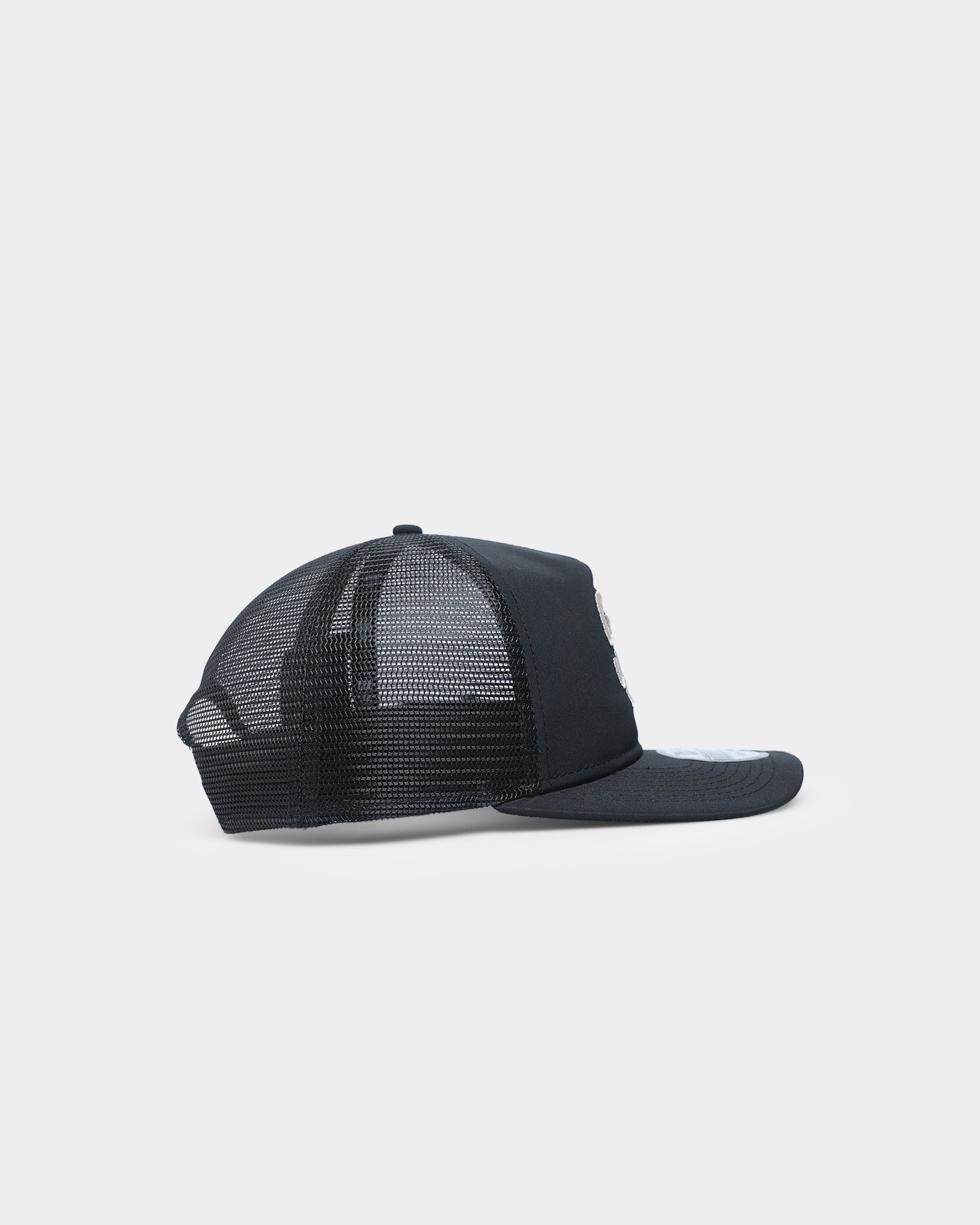 New Era San Diego Padres 'Black Stone' Prolight Golfer Trucker