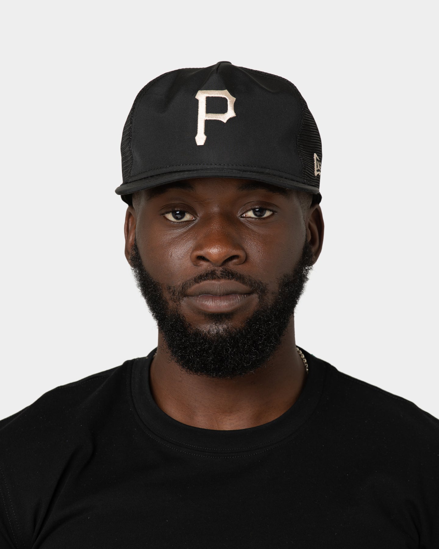 New Era Pittsburgh Pirates 'Black Stone' Prolight Golfer Trucker
